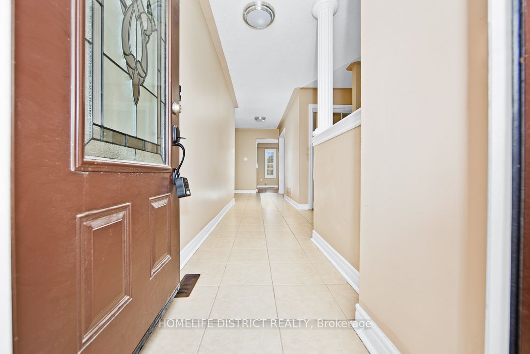 47 Ball Crescent Property Photo 3