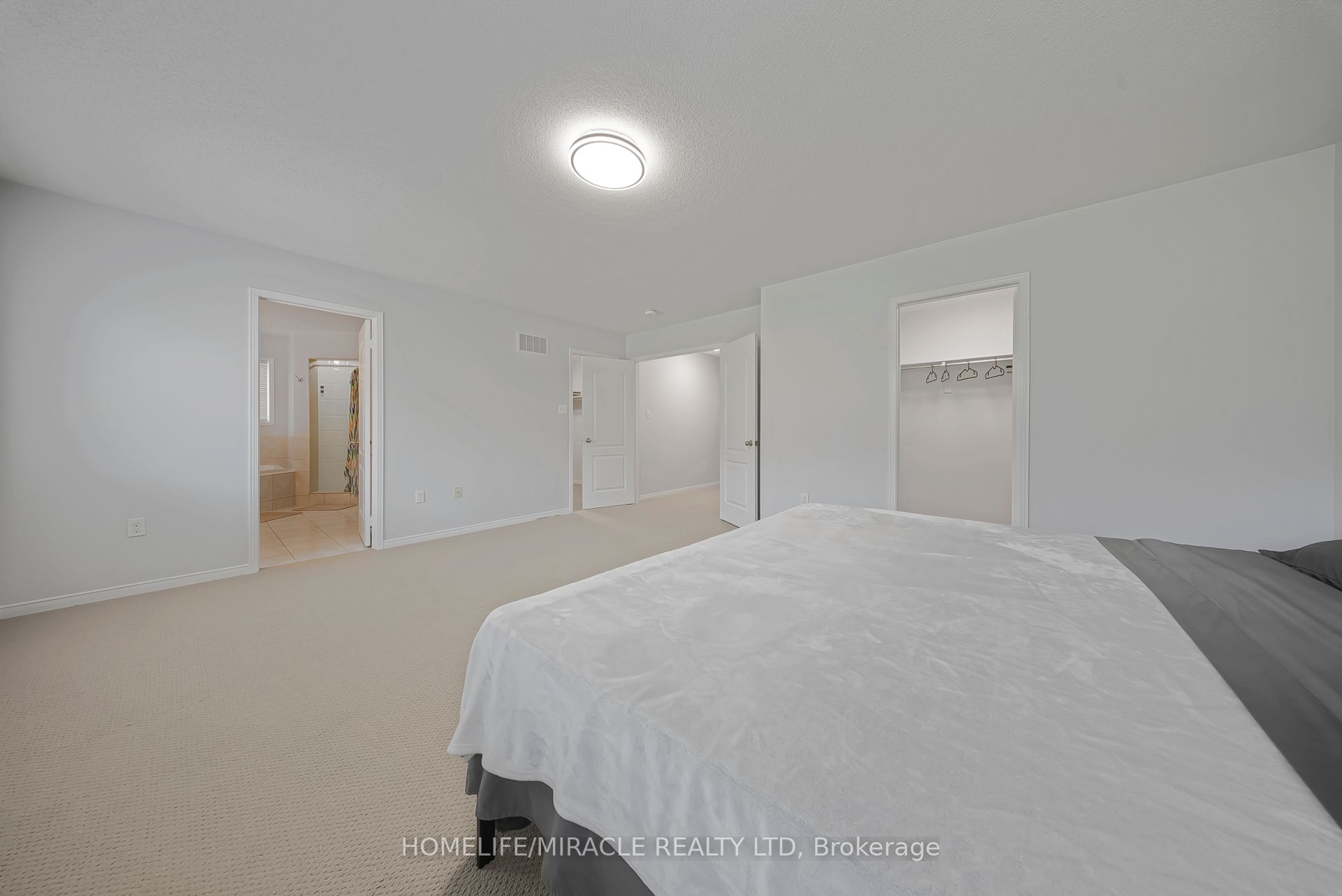 1867 Arborwood Drive Property Photo 27