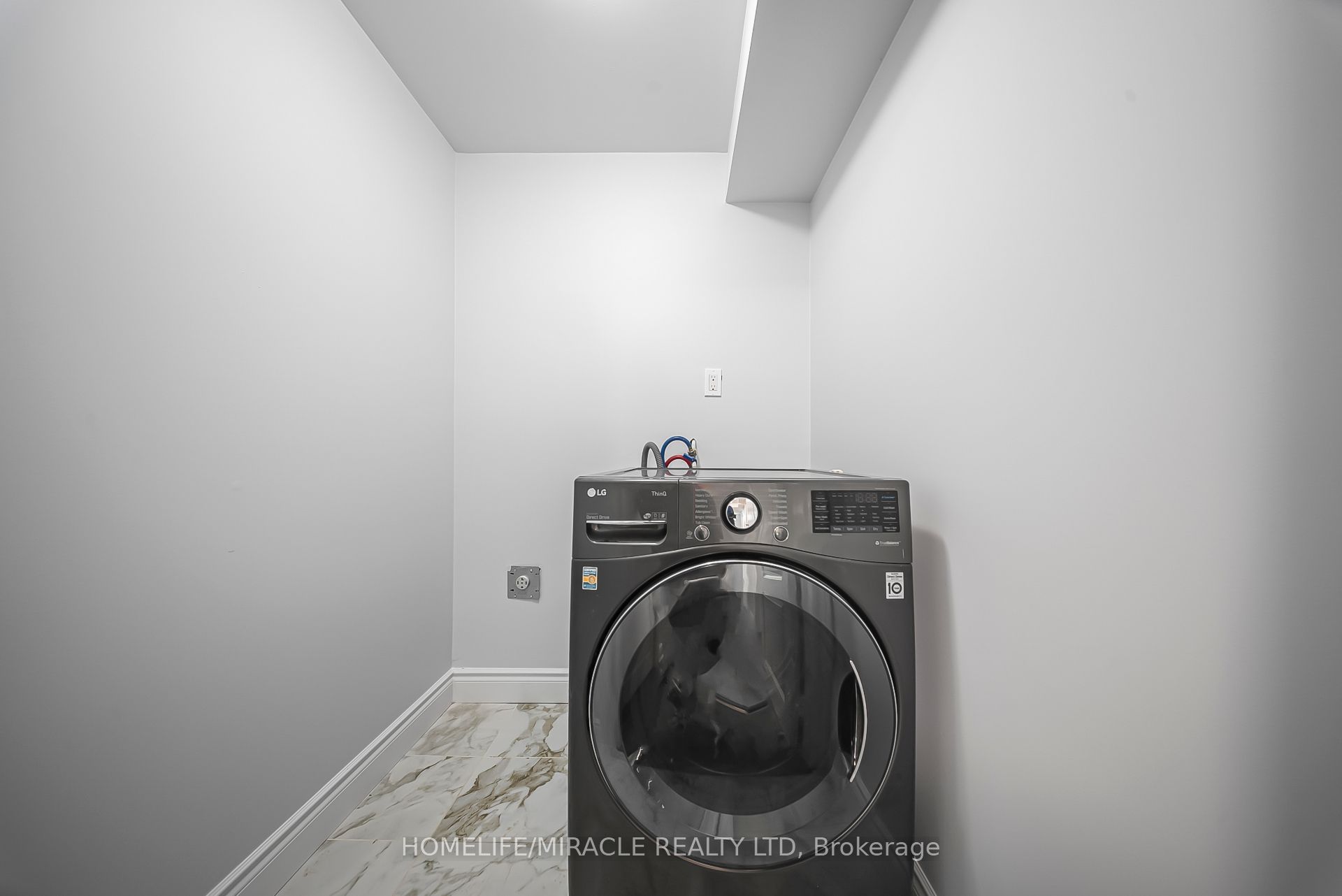 1867 Arborwood Drive Property Photo 45