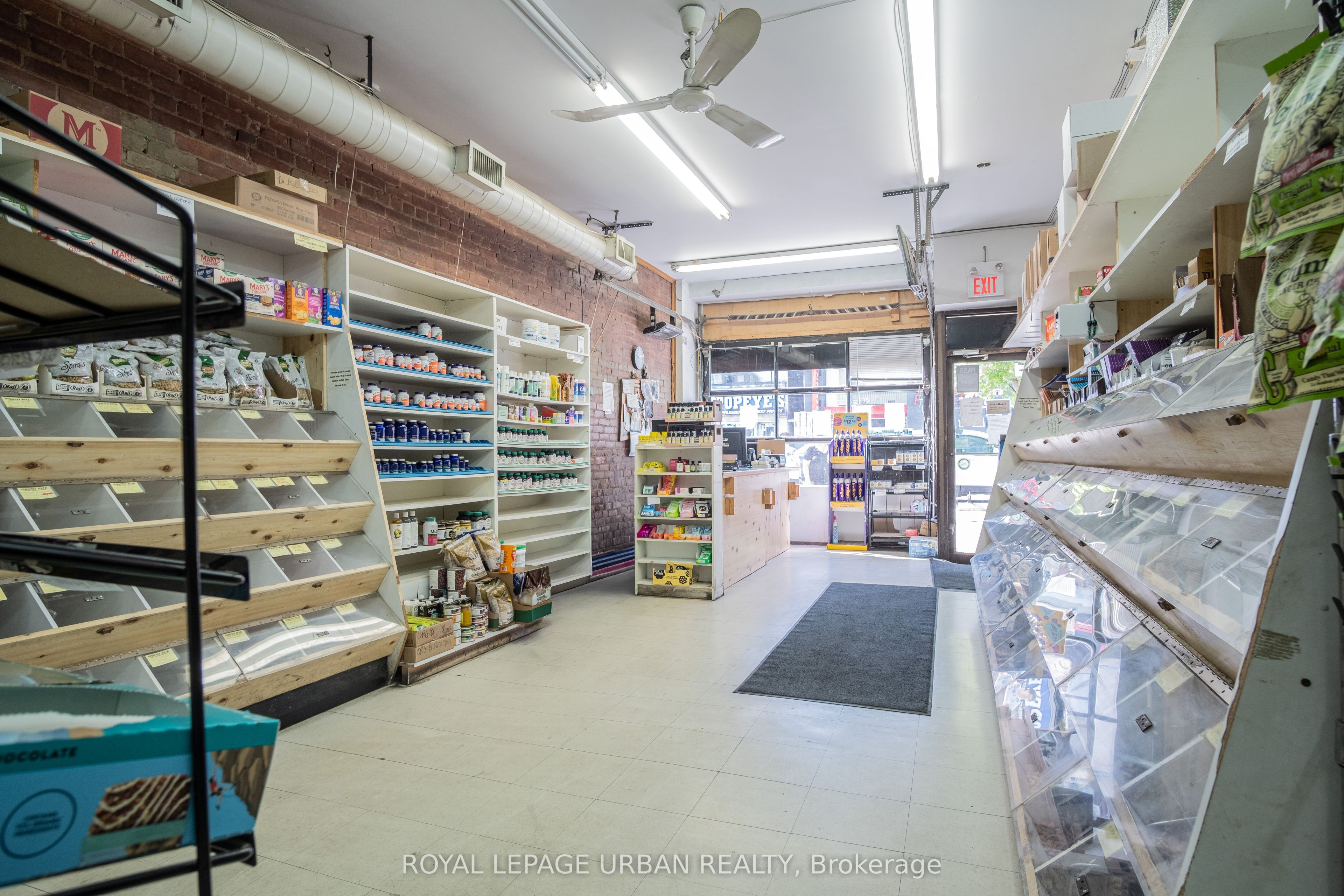 638 Danforth Avenue Property Photo 16