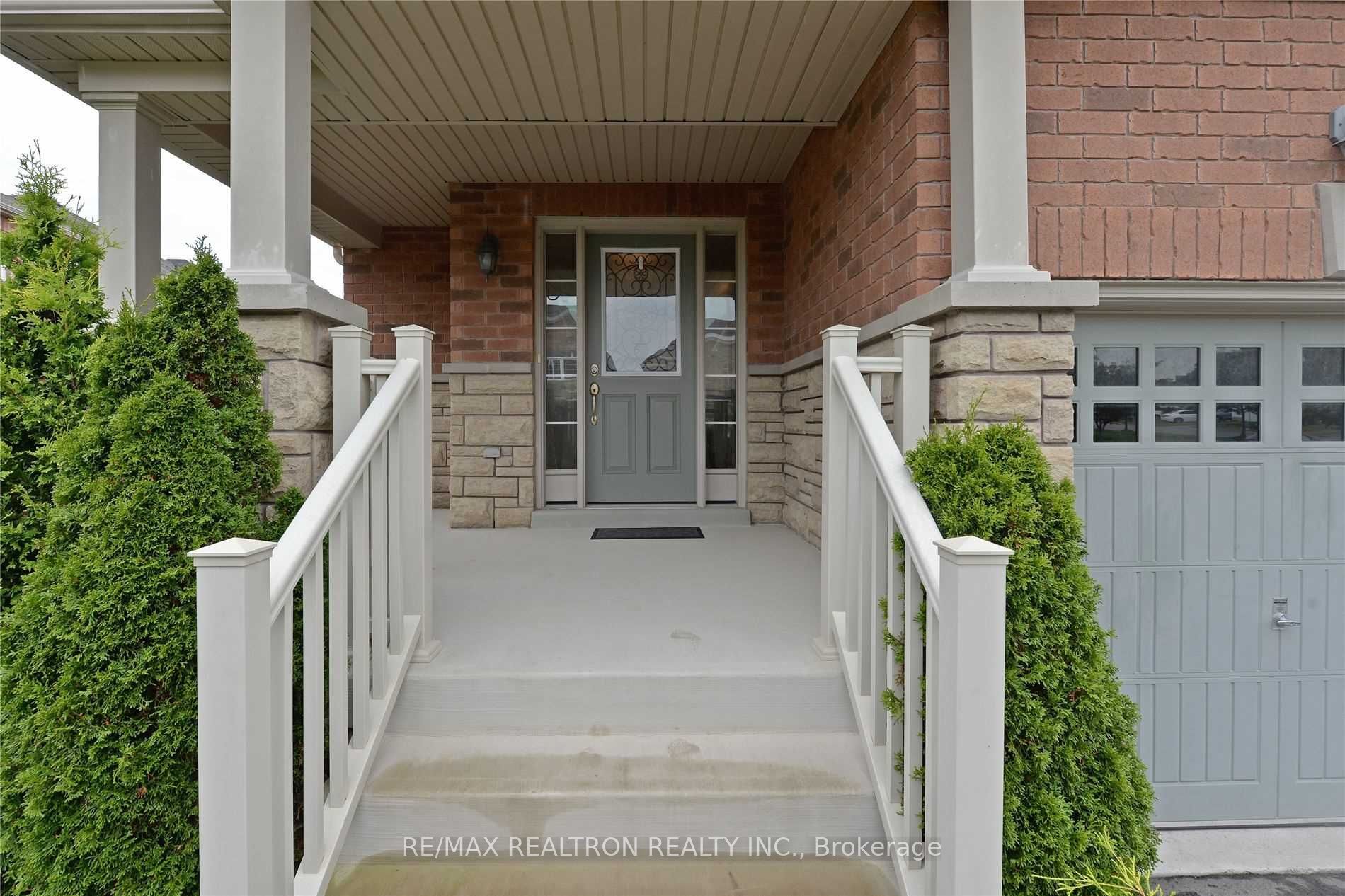 1684 Gower Drive Property Photo 2