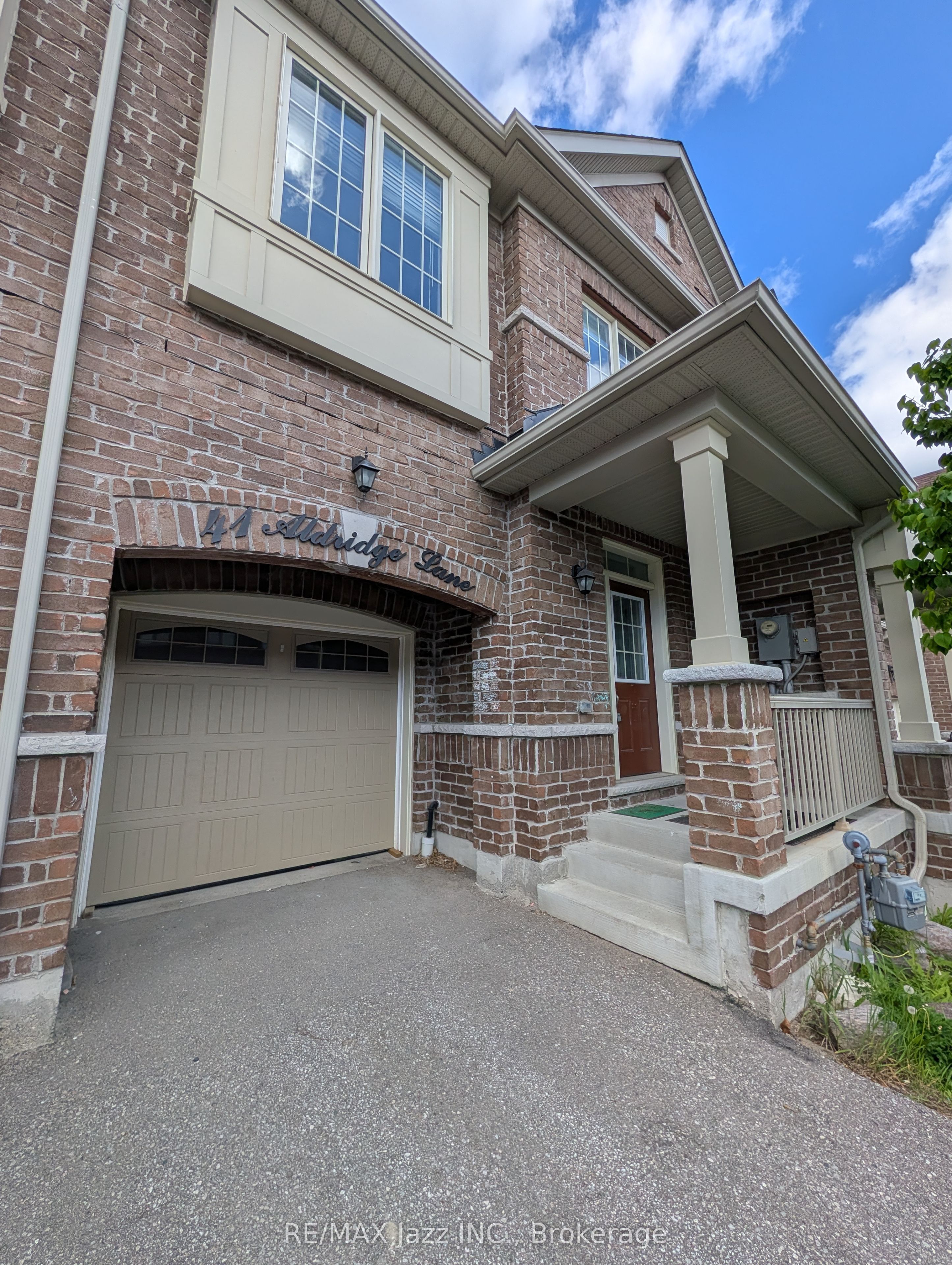 41 Aldridge Lane Property Photo 2