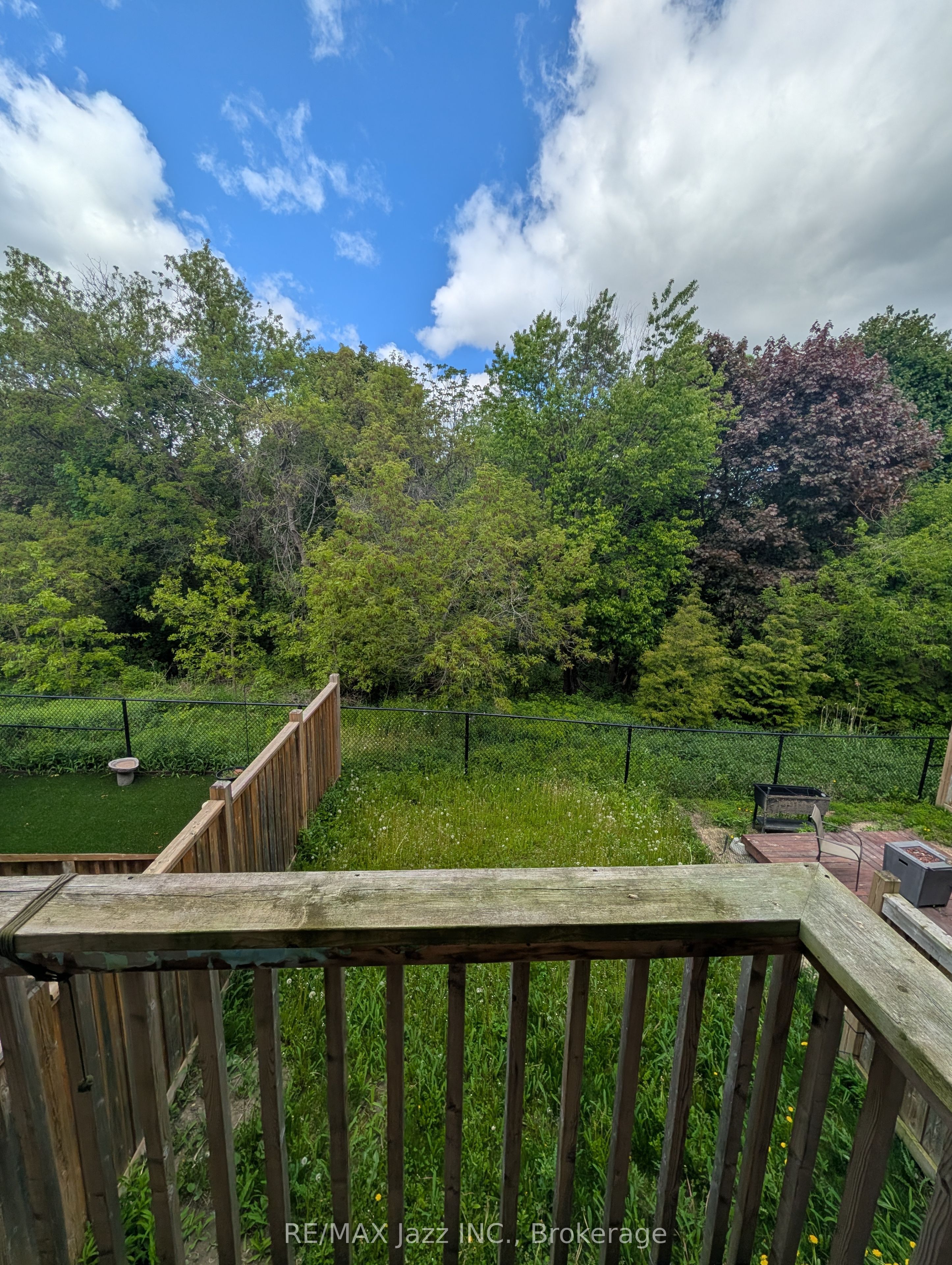41 Aldridge Lane Property Photo 12