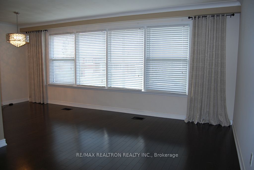 9 Stanwell Drive Property Photo 4