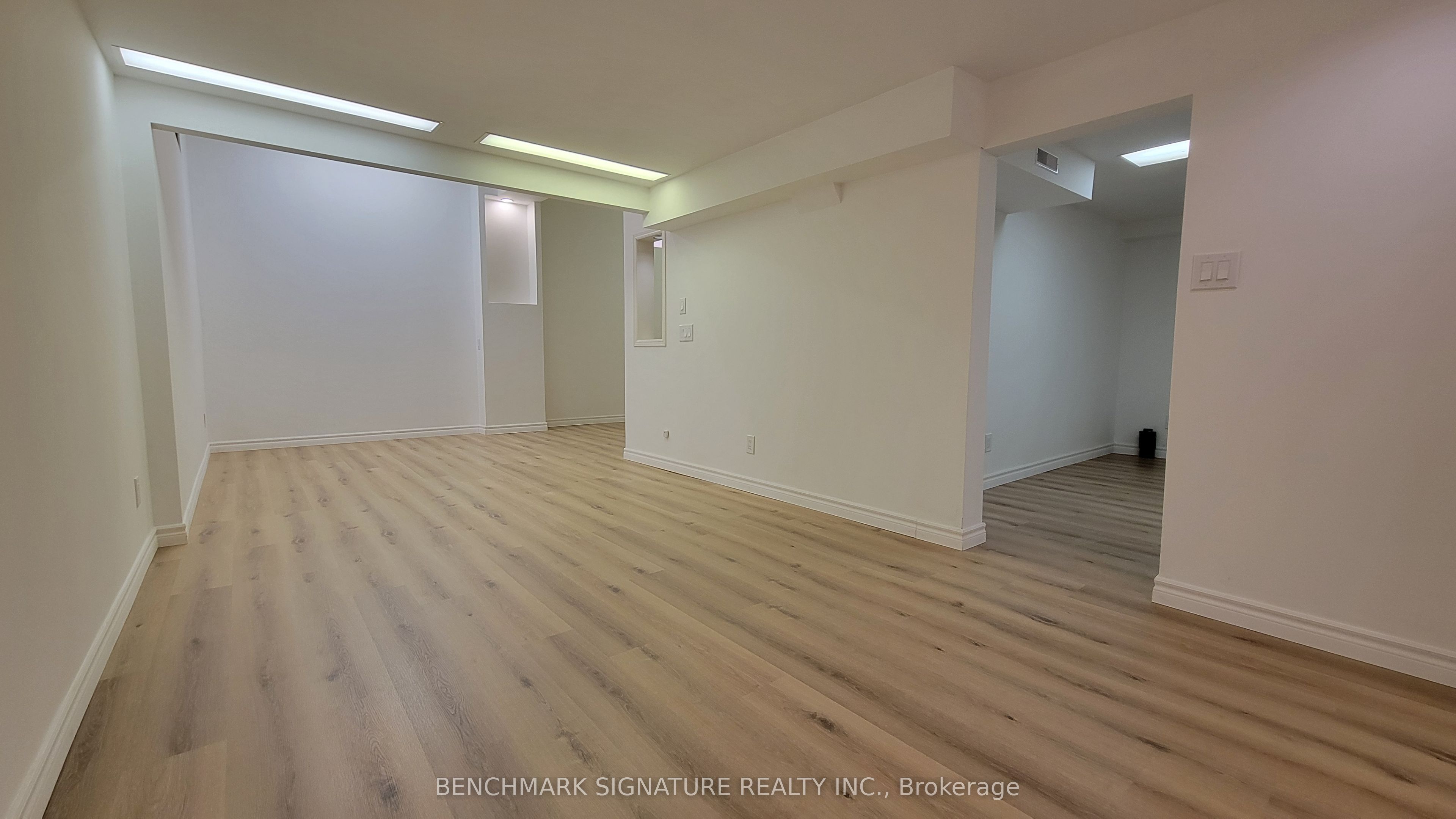 35 Wintermute Boulevard Property Photo 36