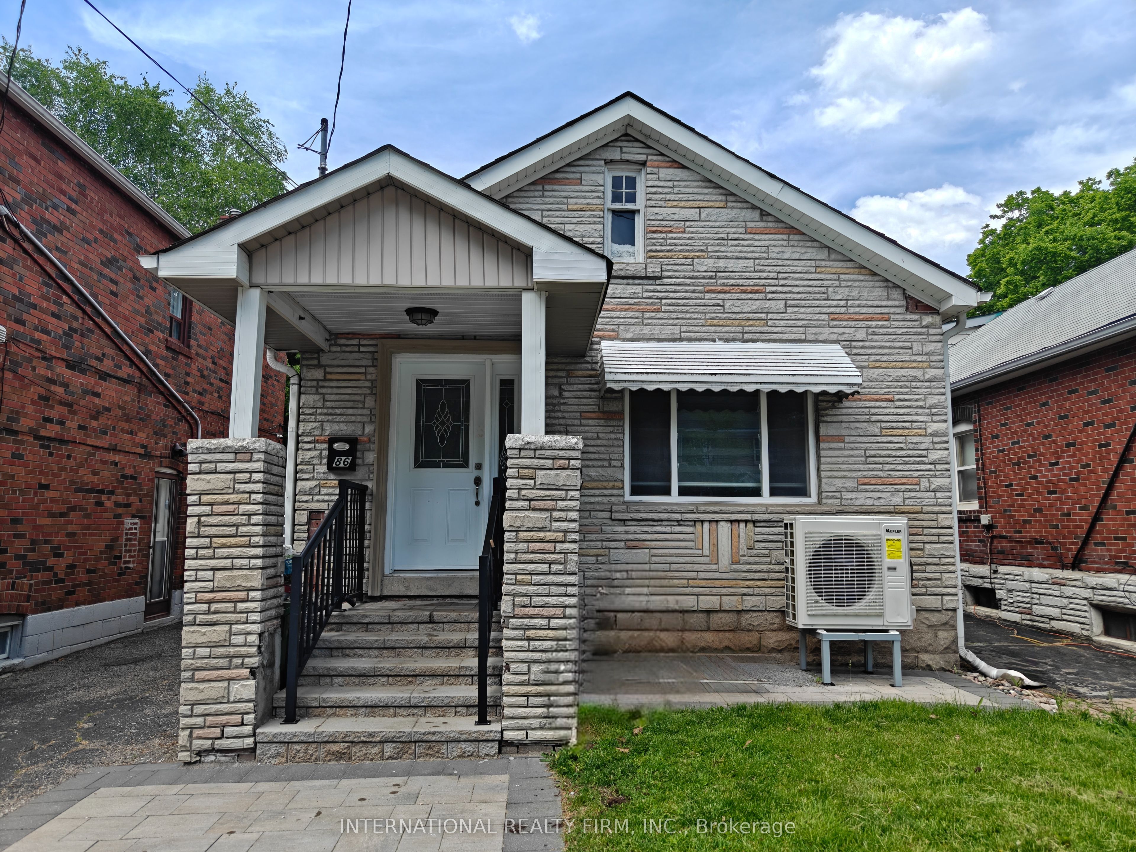 86 Patterson Avenue