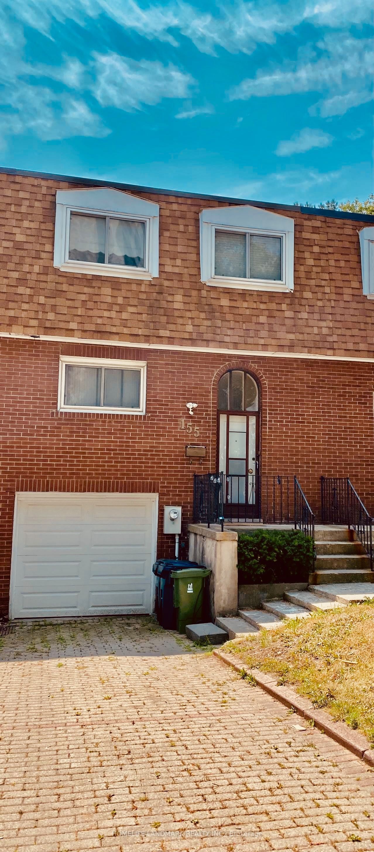 155 Corinthian Boulevard Property Photo 1