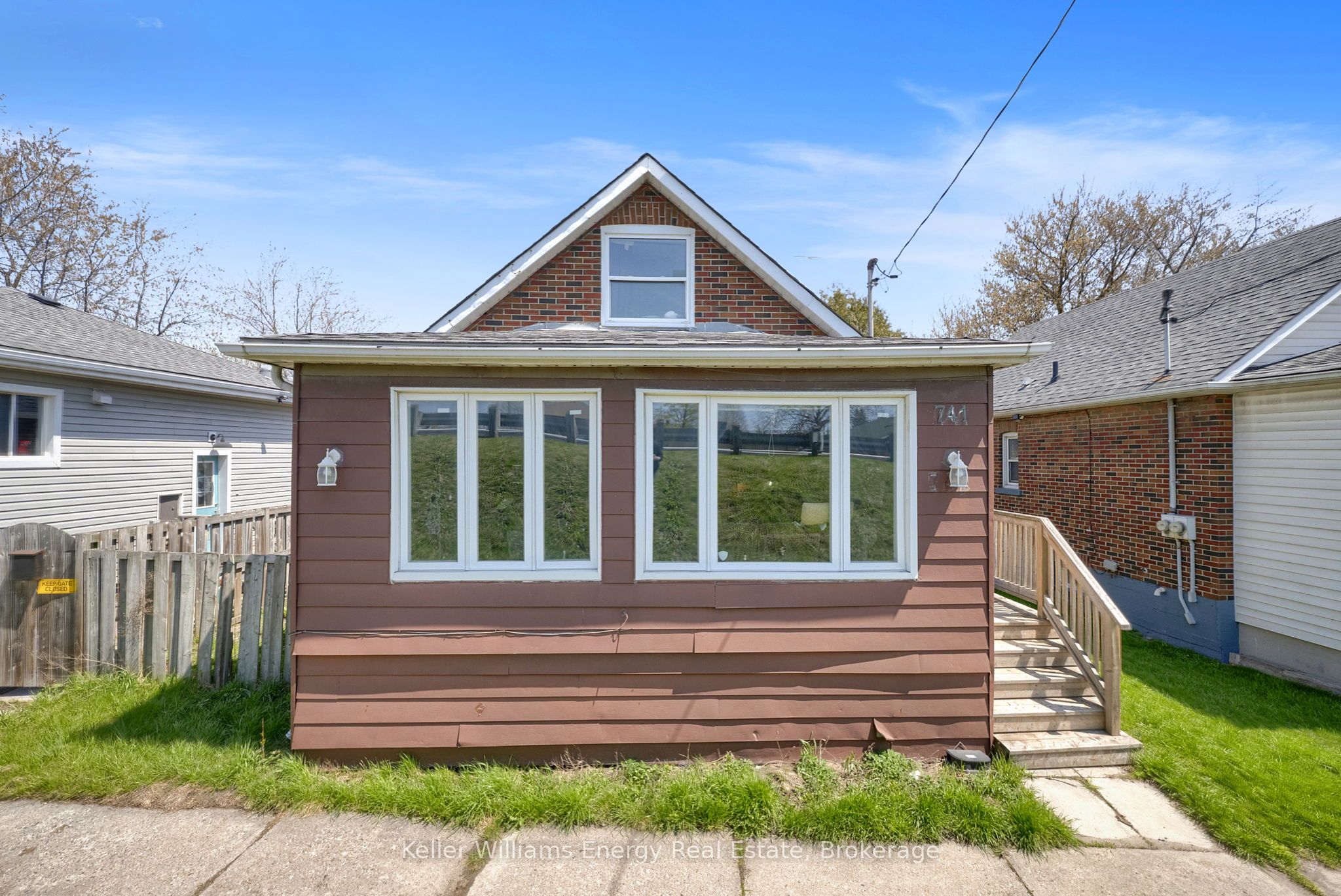 741 Ritson Road S Property Photo 1