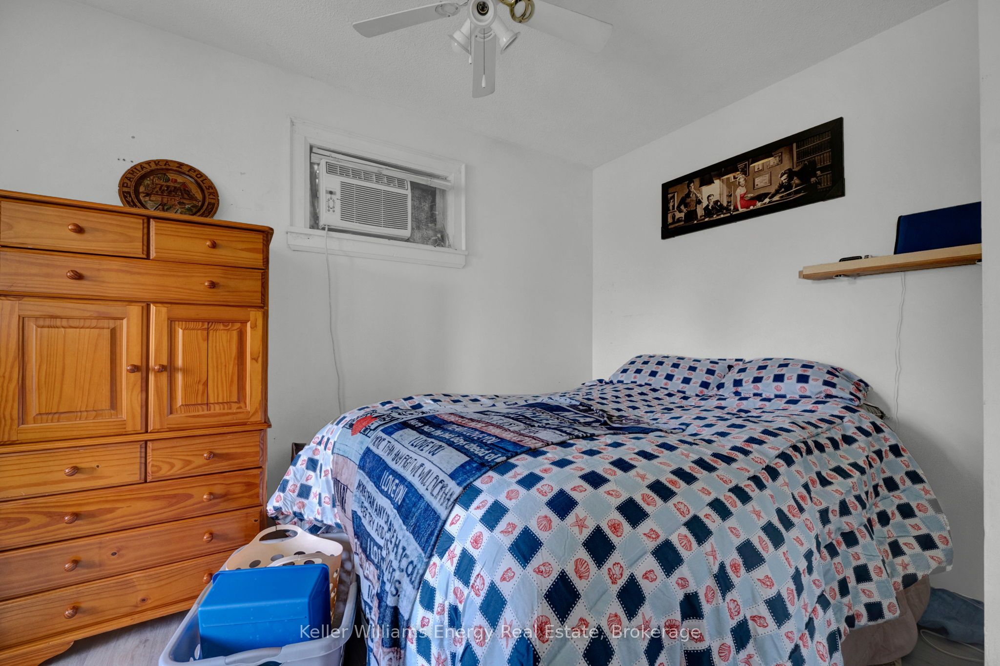 741 Ritson Road S Property Photo 14