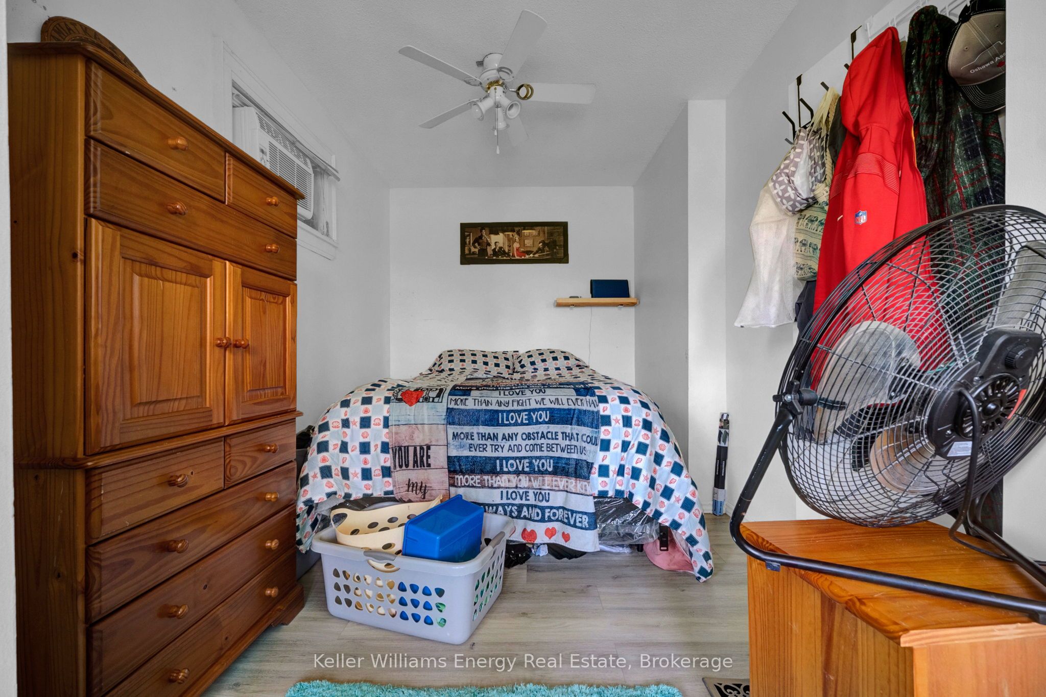 741 Ritson Road S Property Photo 17