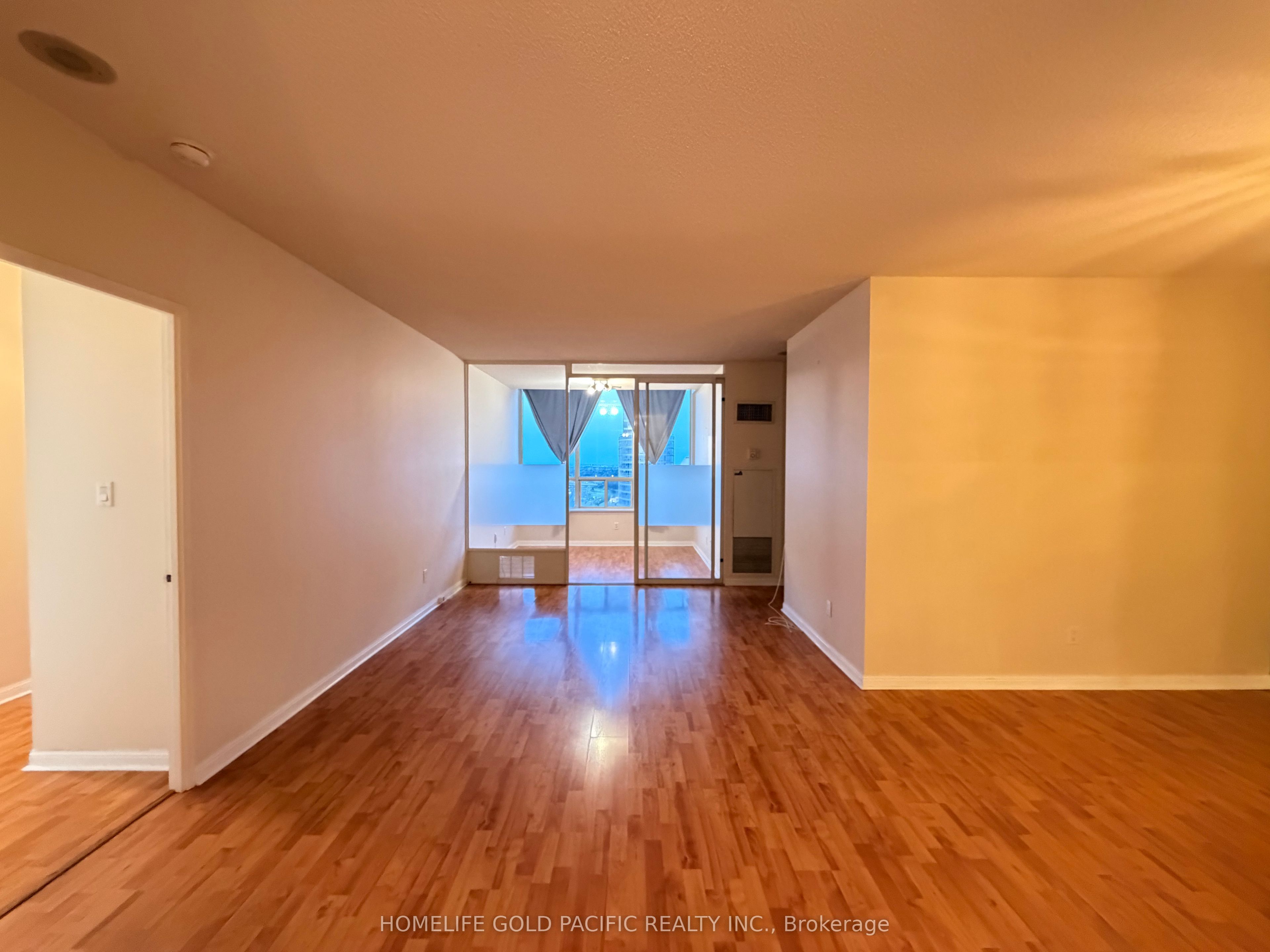 88 Corporate Drive Ph17 Property Photo 10