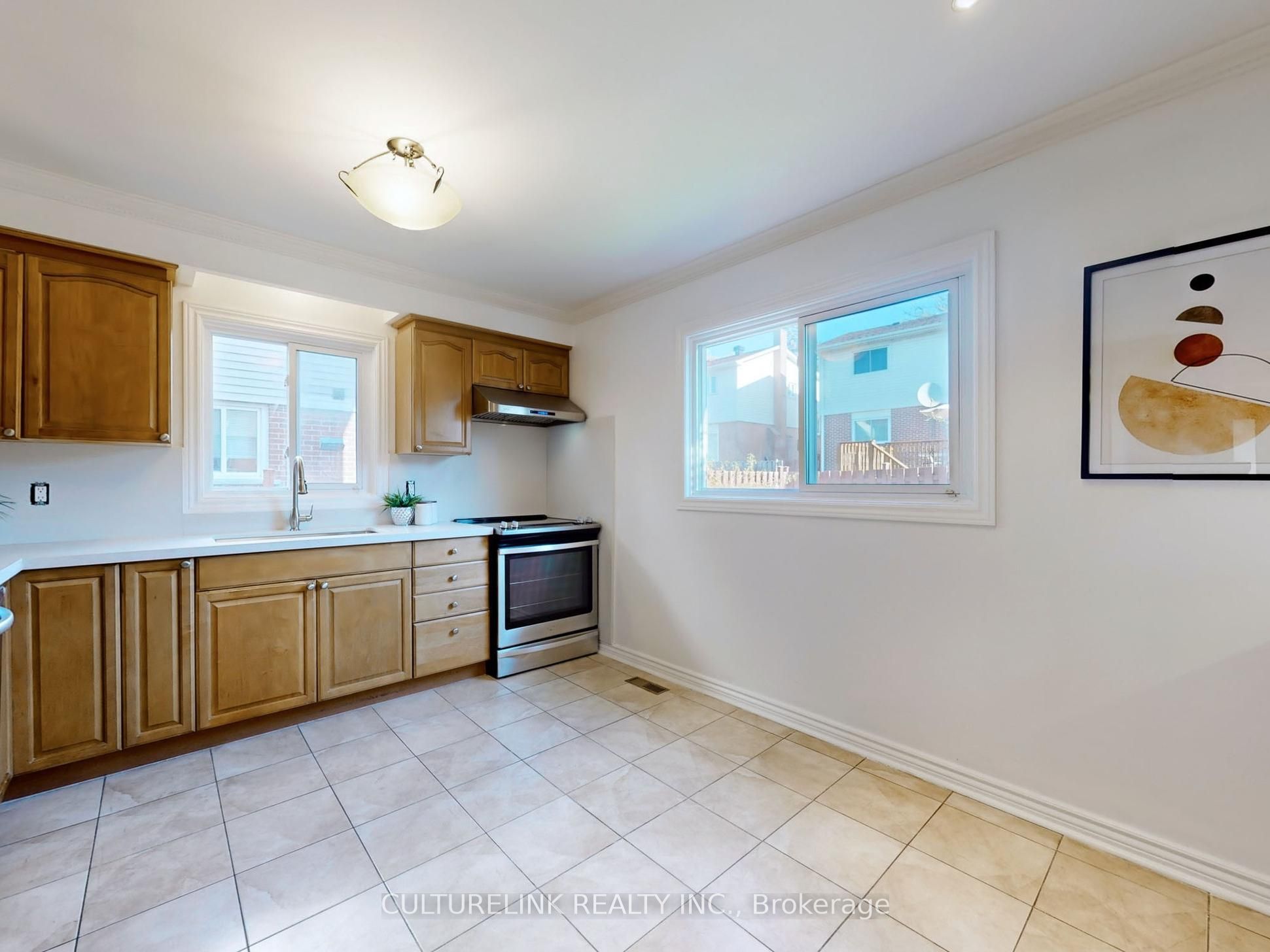 5 Haven Hill Square Property Photo 12