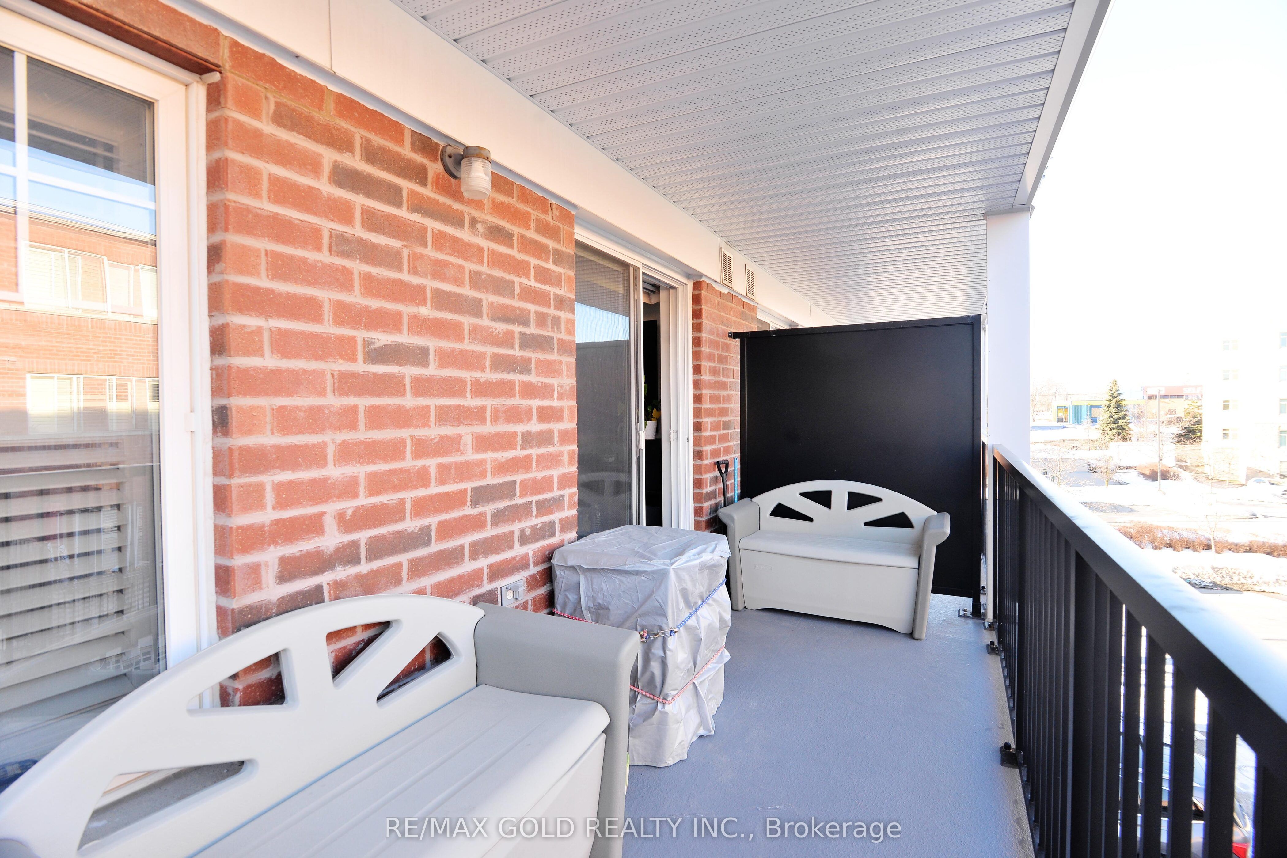 671a Warden Avenue 26 Property Photo 25