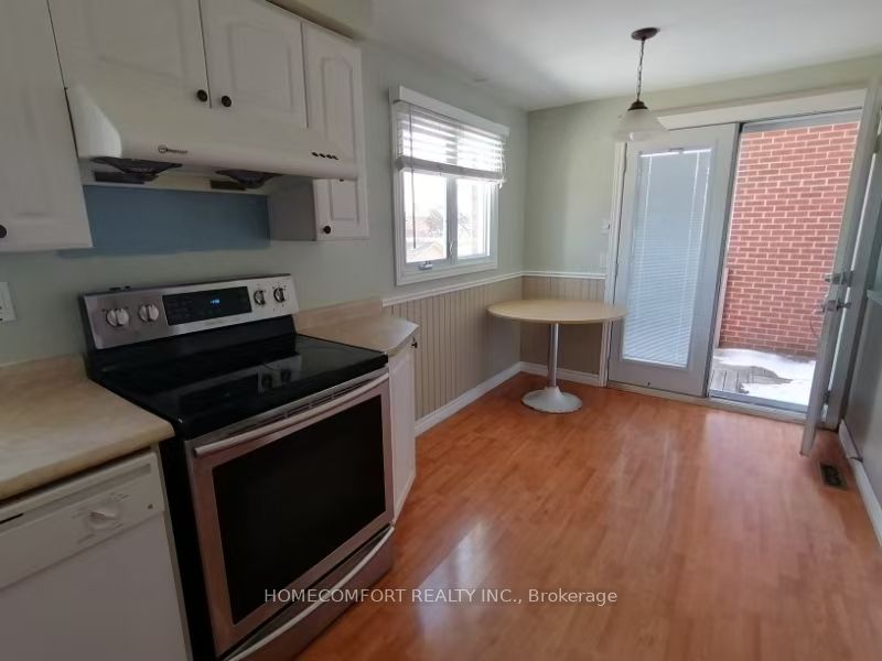 68 Carondale Crescent Property Photo 1