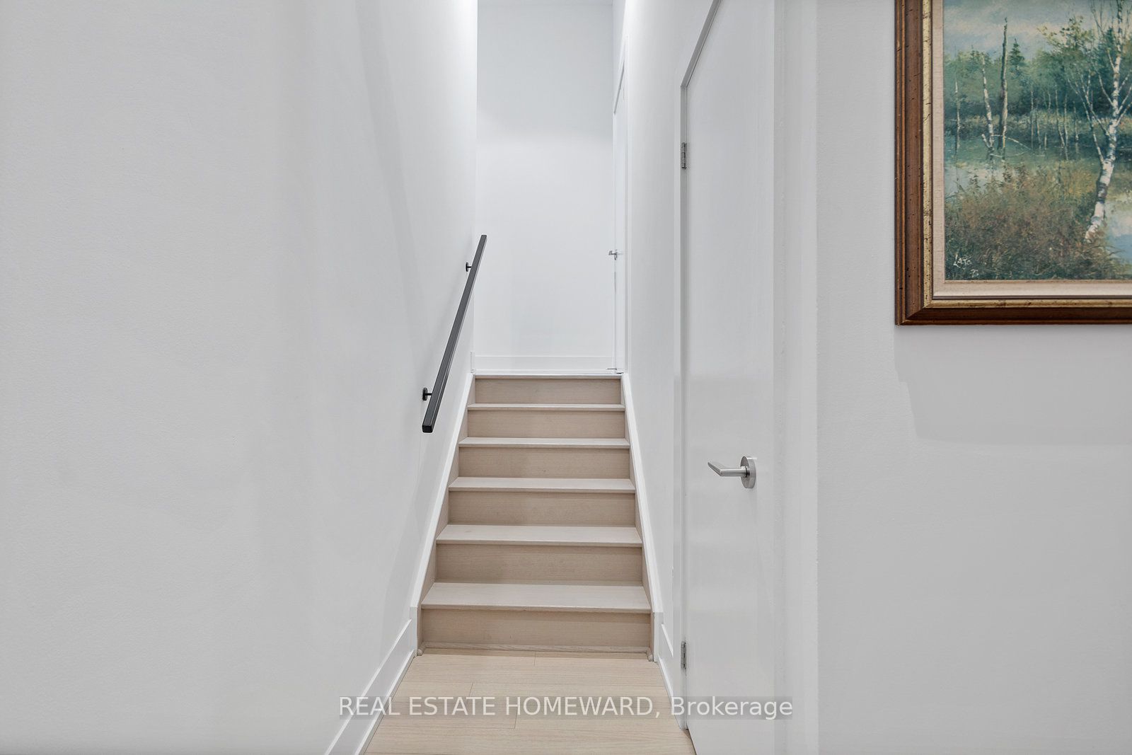 150 Logan Avenue 207 Property Photo 21