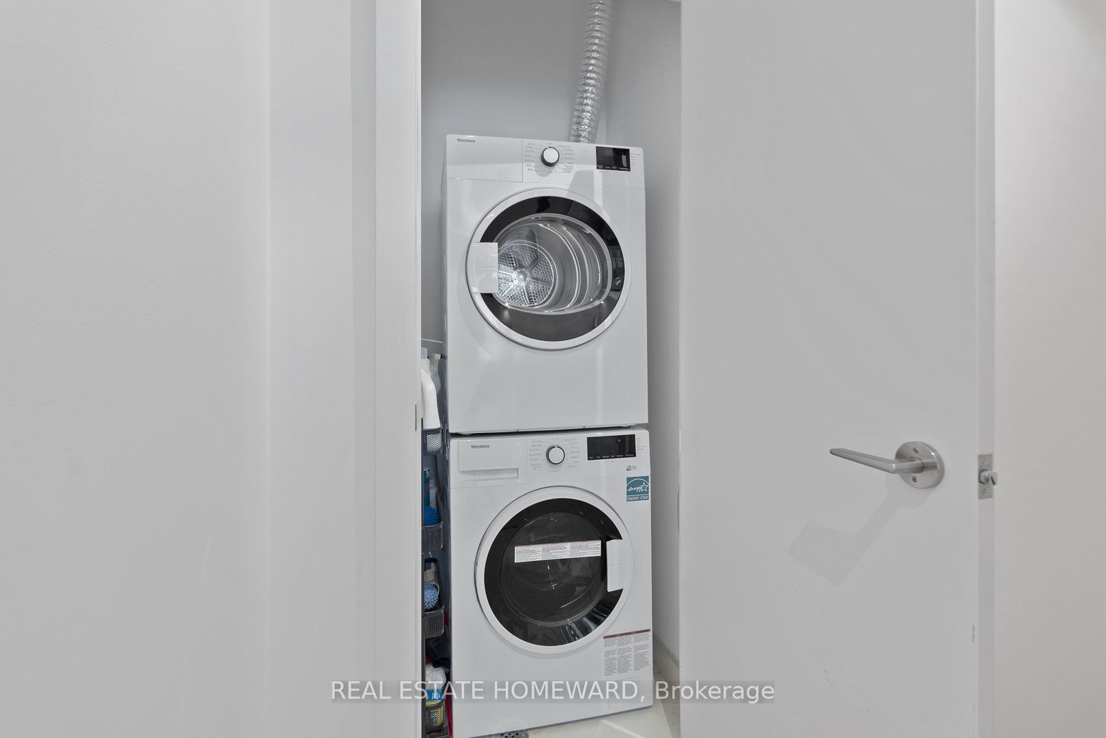 150 Logan Avenue 207 Property Photo 22