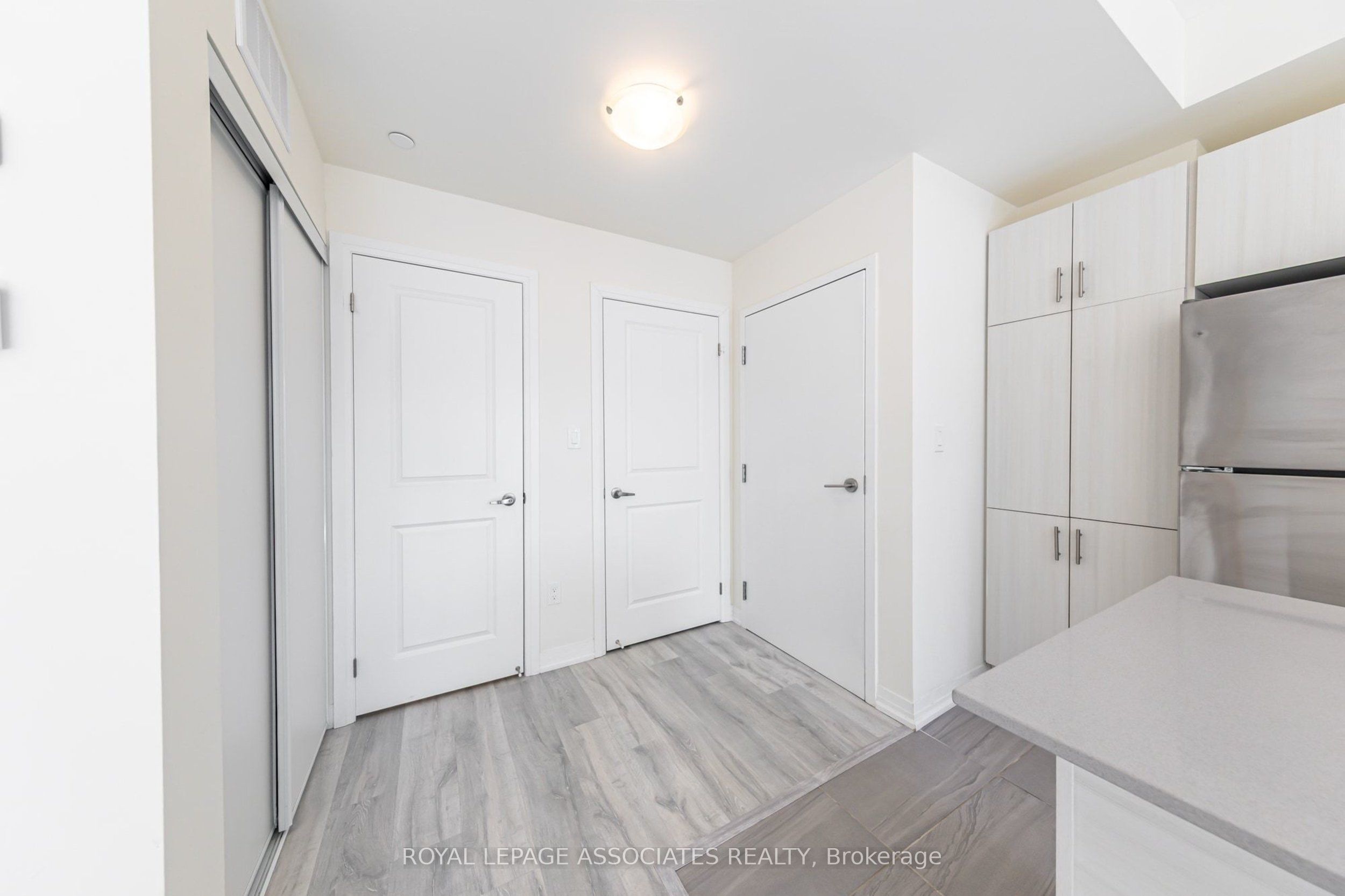 30 Liben Way 44 Property Photo 6