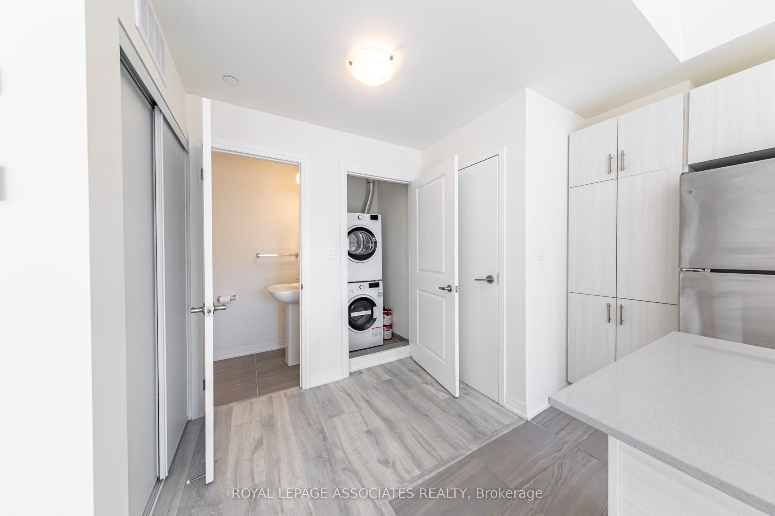 30 Liben Way 44 Property Photo 7