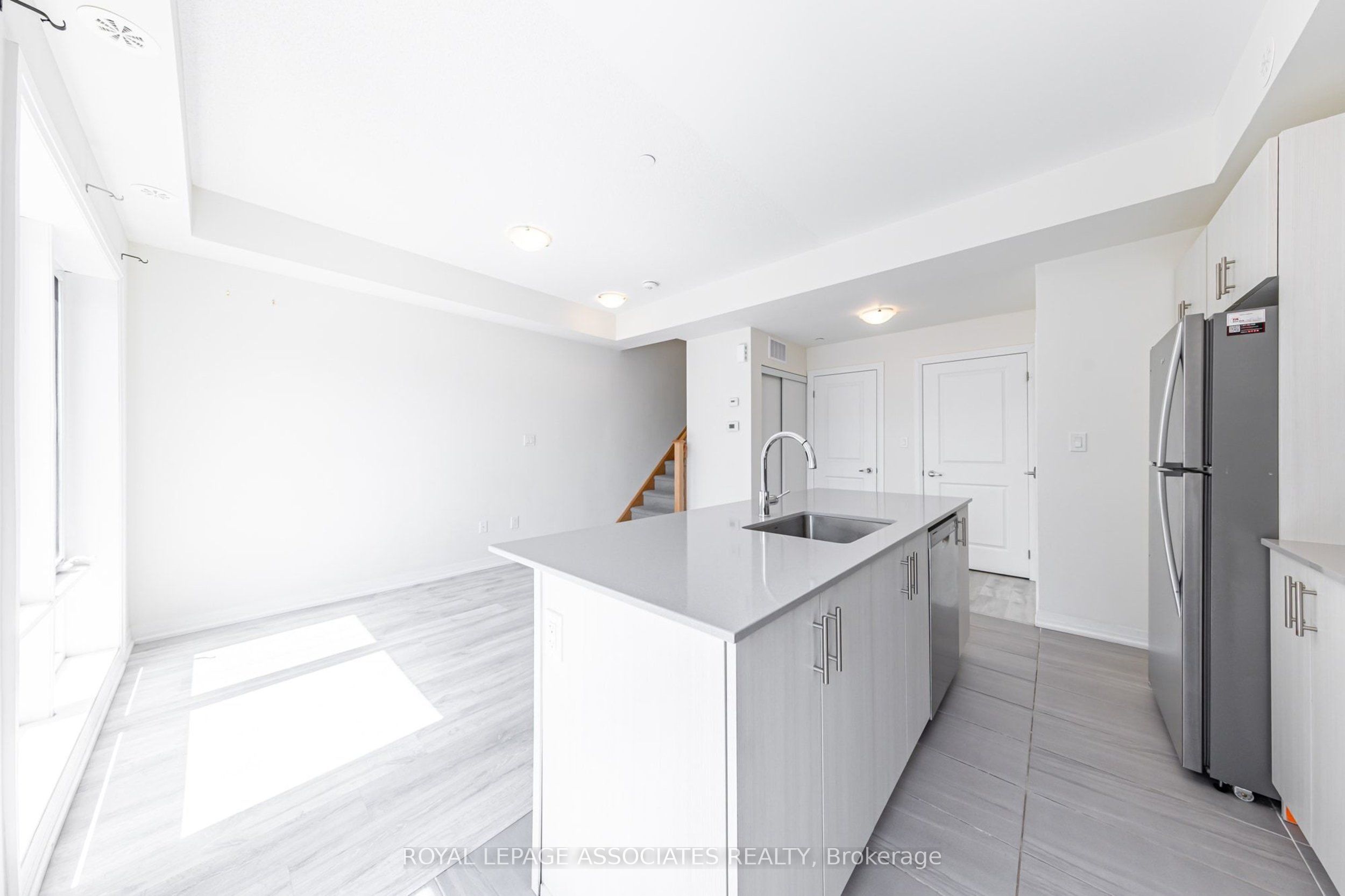 30 Liben Way 44 Property Photo 13