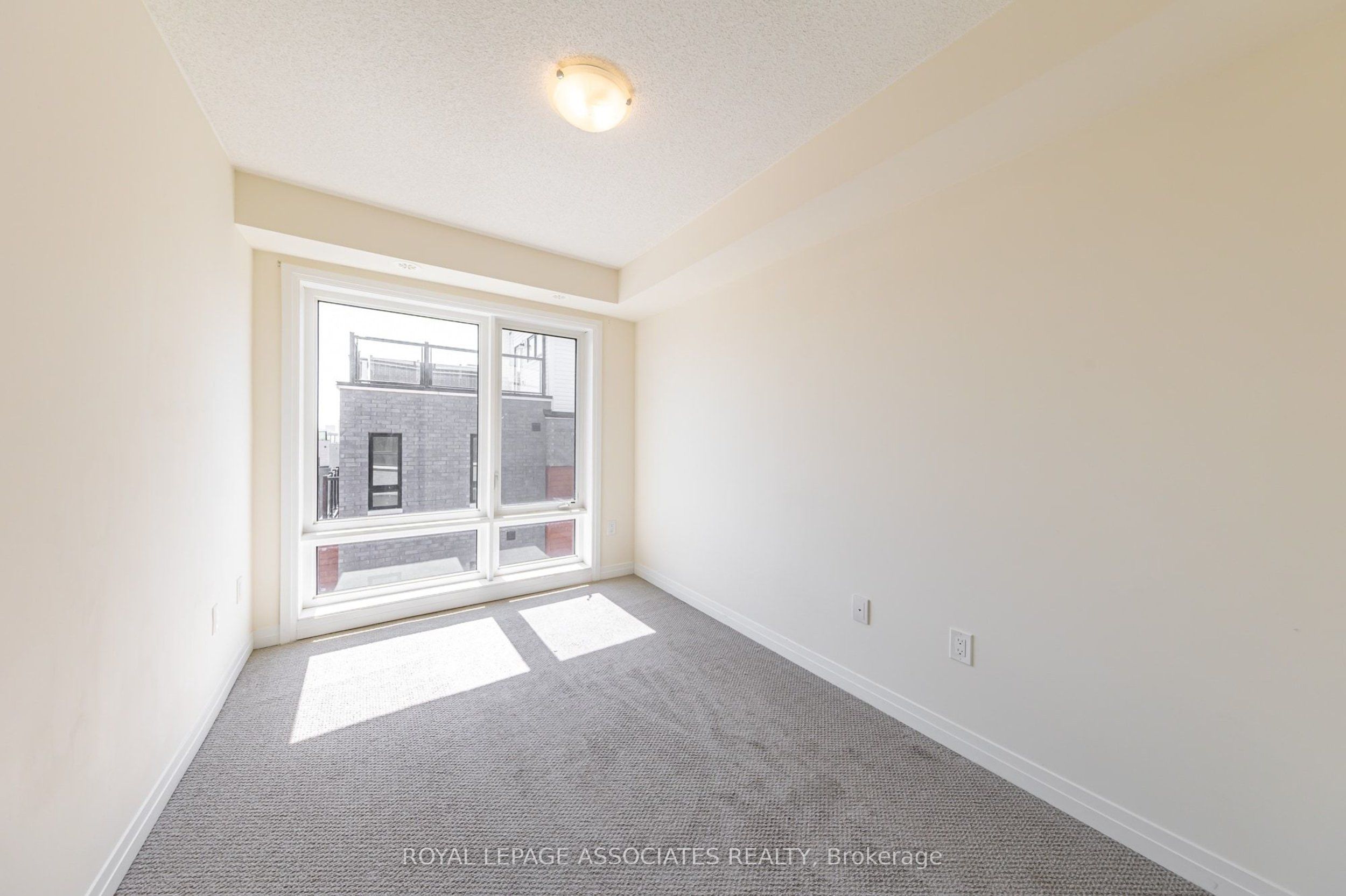 30 Liben Way 44 Property Photo 19