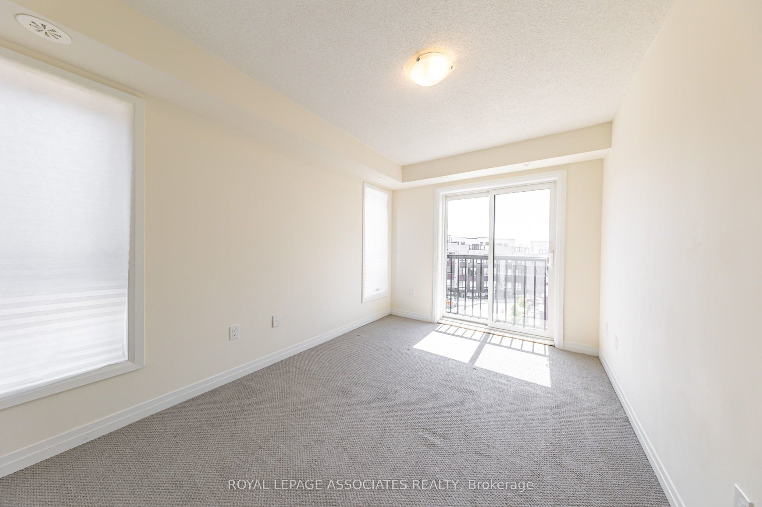30 Liben Way 44 Property Photo 21