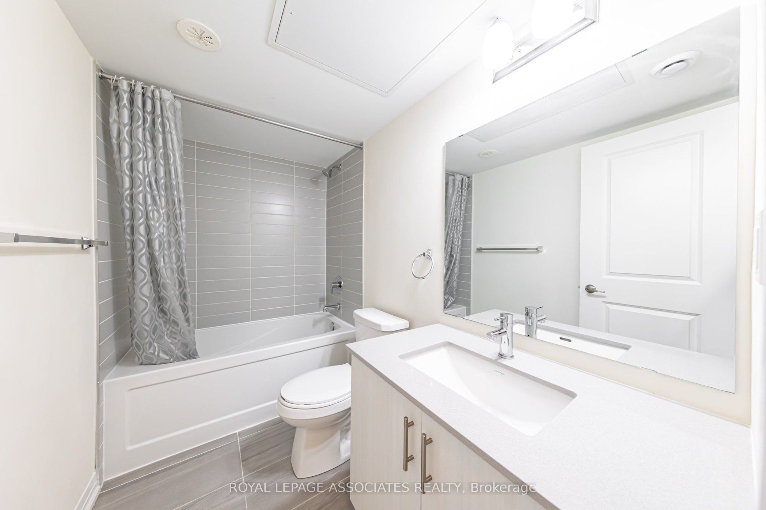 30 Liben Way 44 Property Photo 23