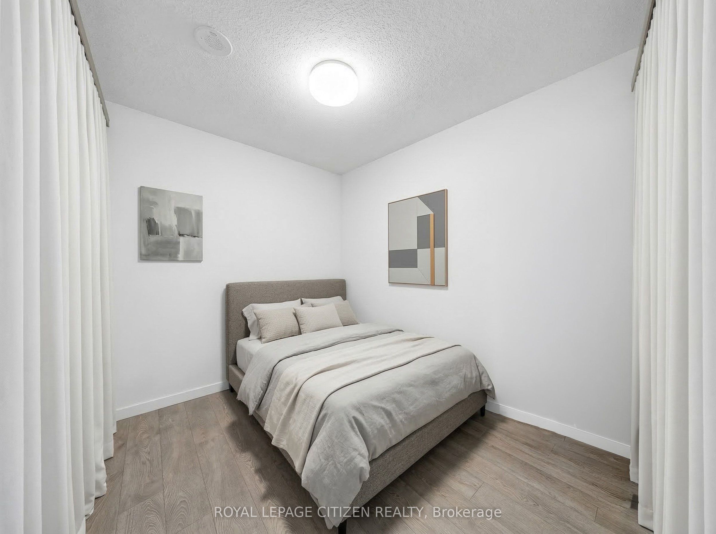 286 Main Street 2110 Property Photo 6