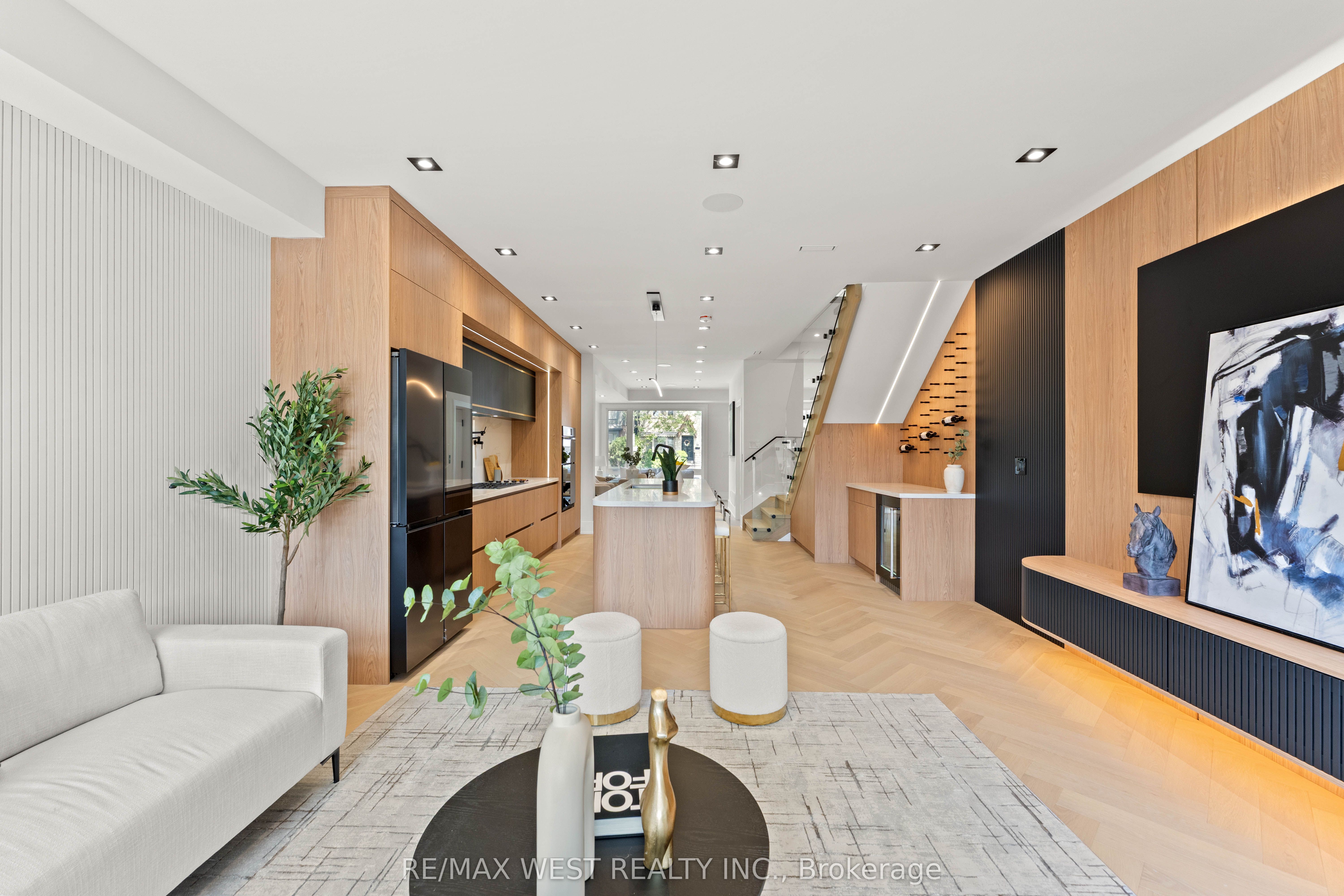 15 Cruikshank Avenue Property Photo 19