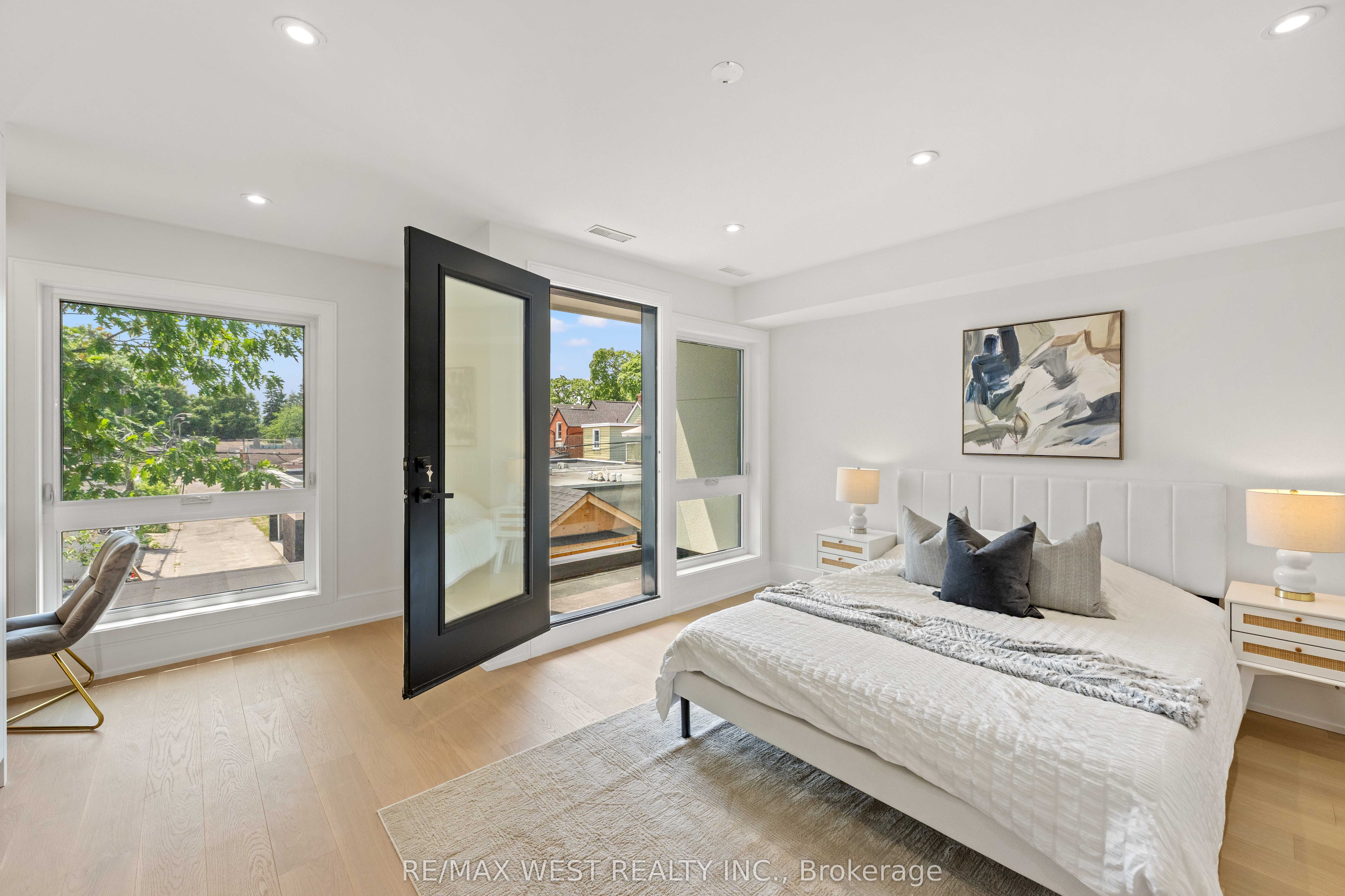 15 Cruikshank Avenue Property Photo 27