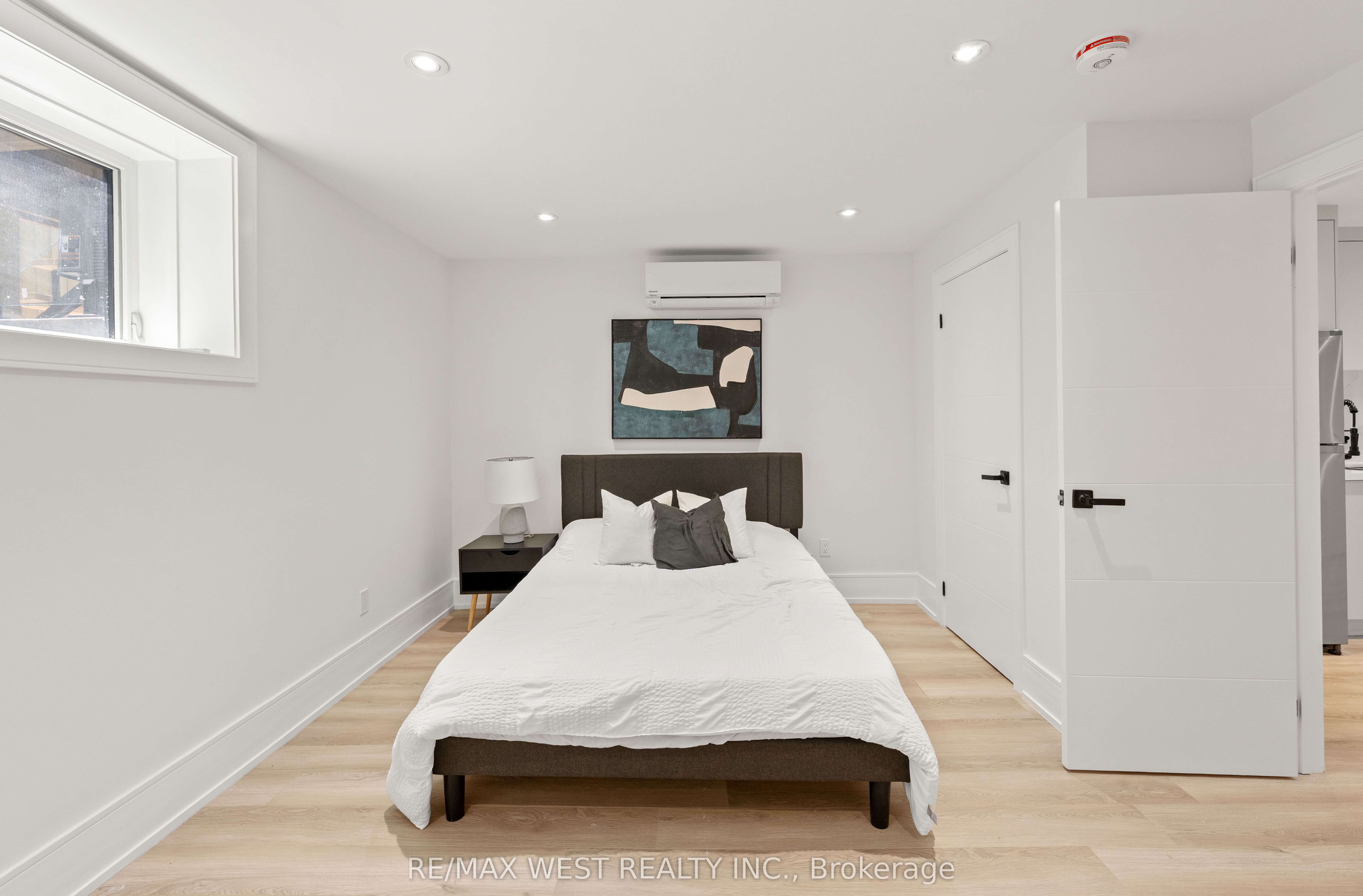 15 Cruikshank Avenue Property Photo 43