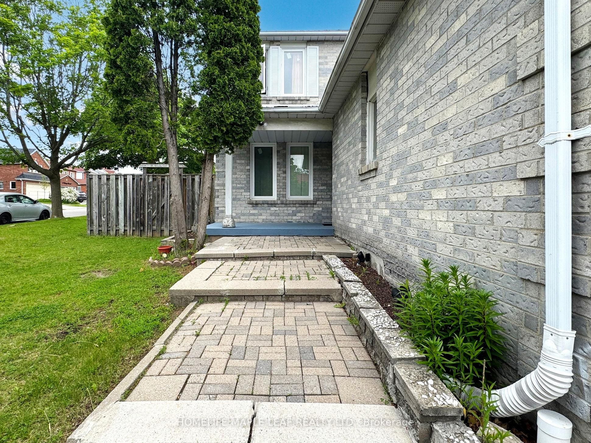 39 Lamay Crescent Property Photo 2