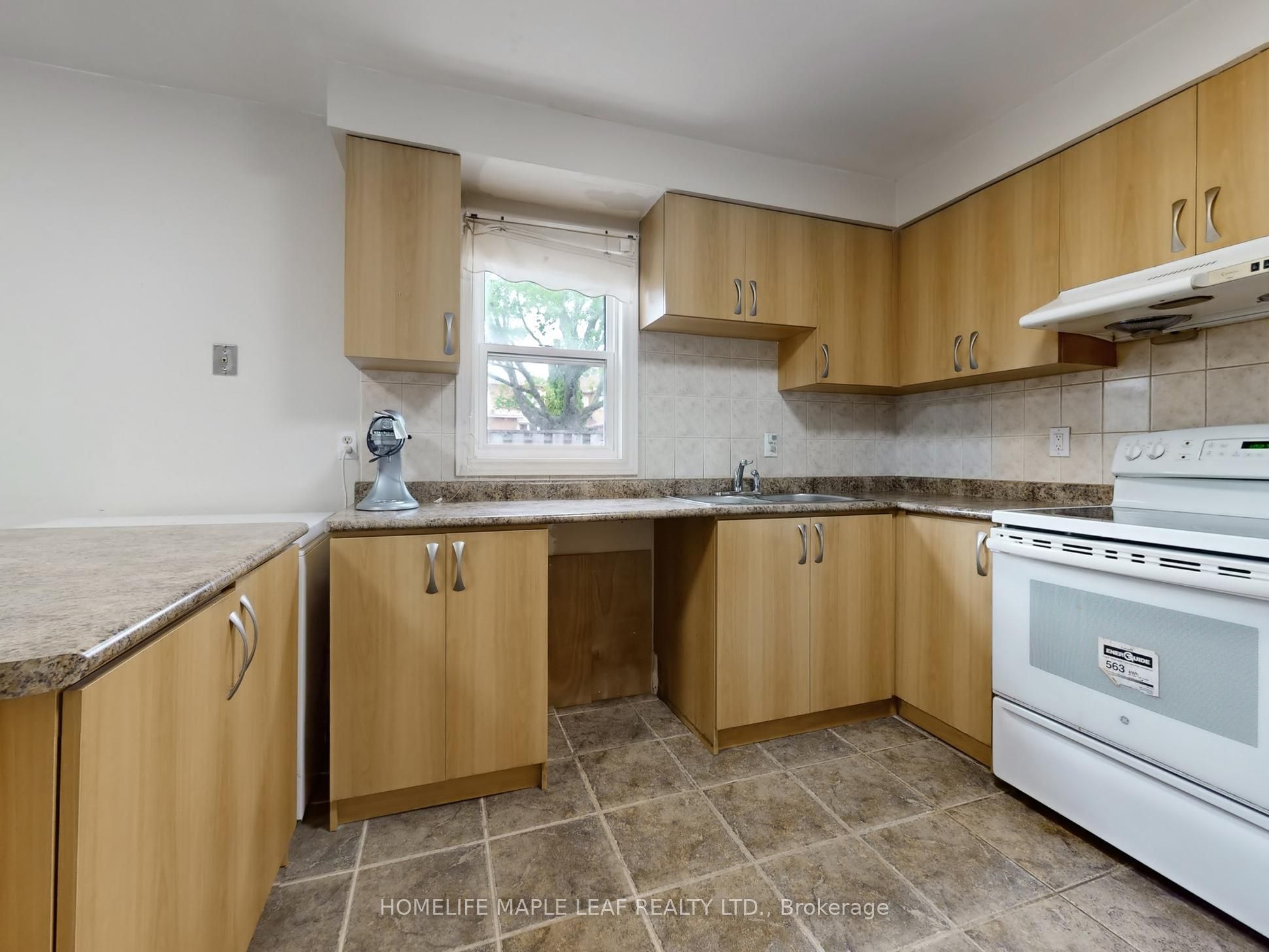 39 Lamay Crescent Property Photo 13