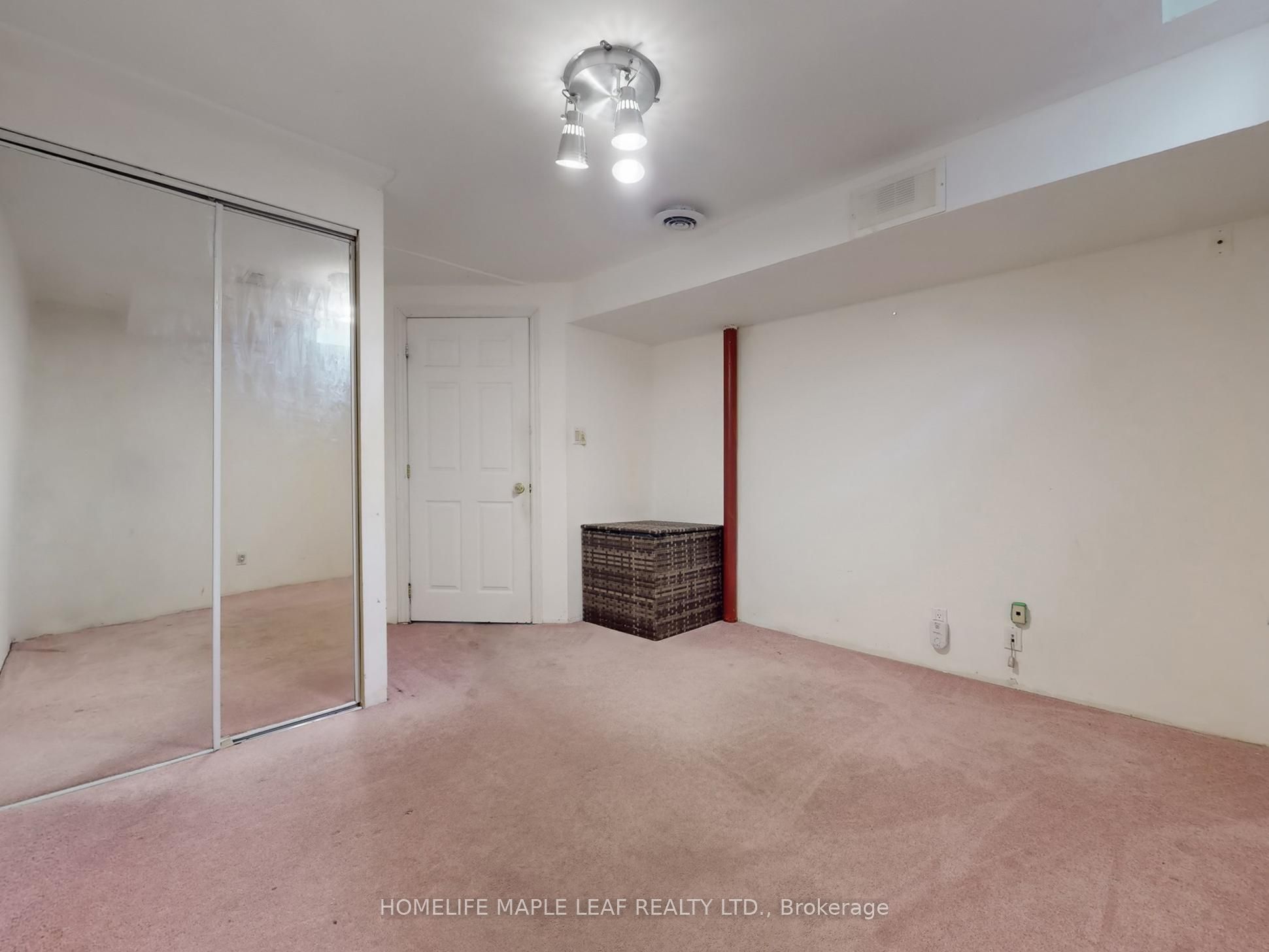39 Lamay Crescent Property Photo 38