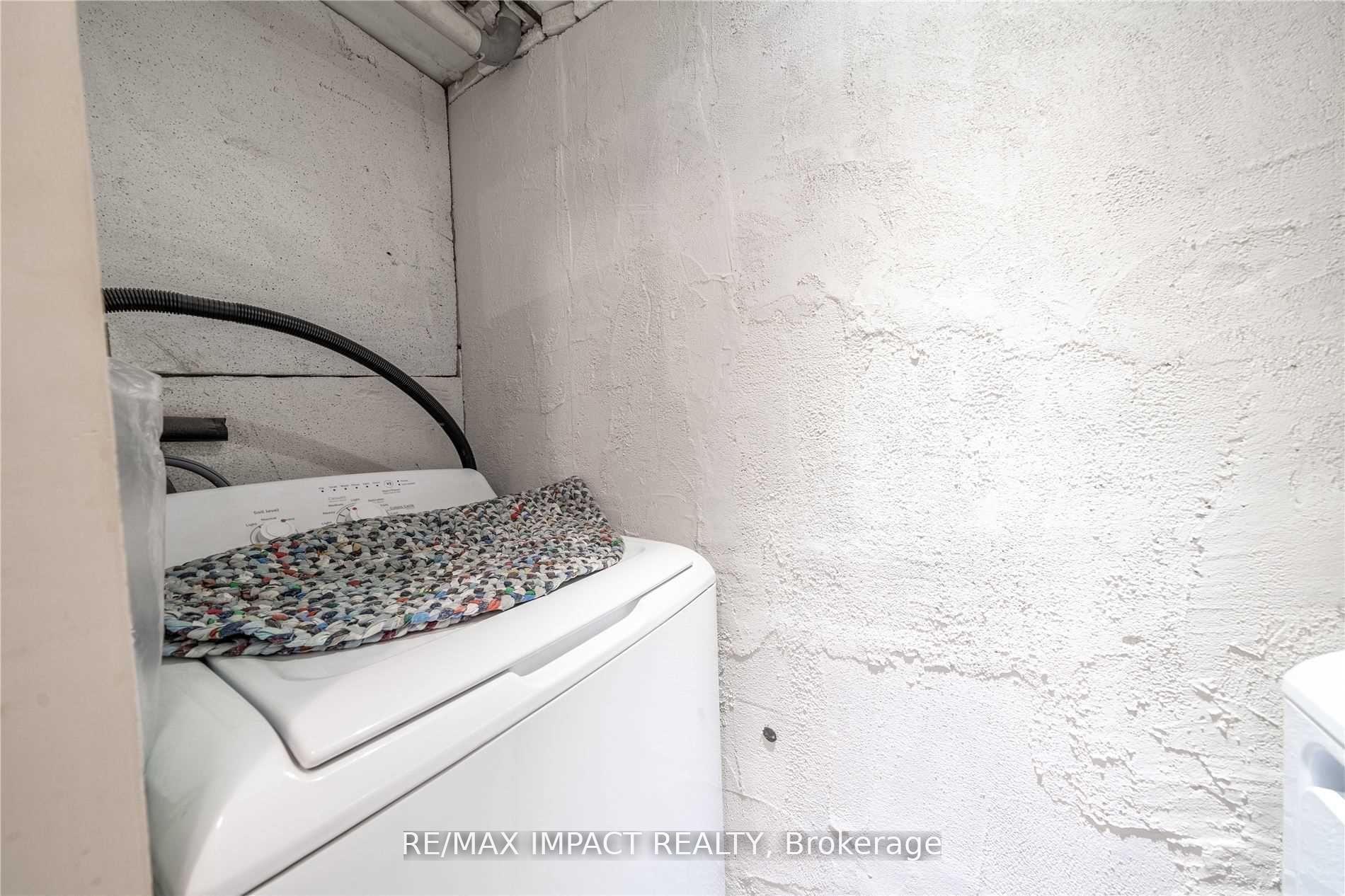 33 Taunton Road E 28 Property Photo 25