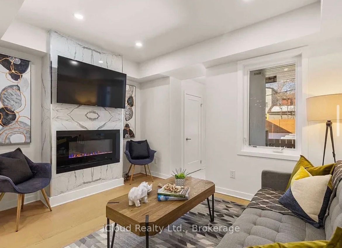 386 Coxwell Avenue Property Photo 37