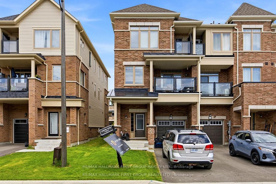 2019 Cameron Lott Crescent Property Photo 1