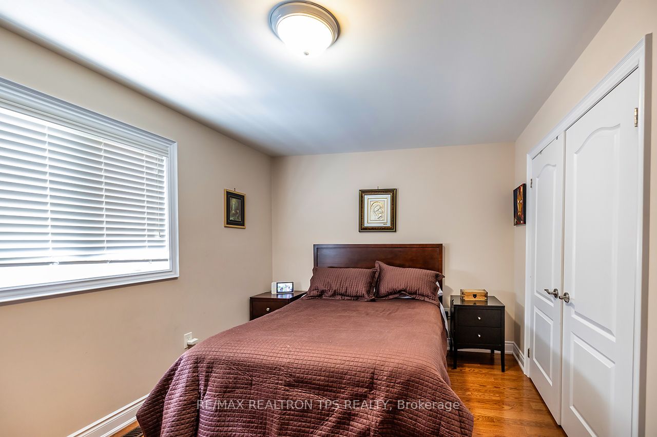 25 Leafield Drive Property Photo 22