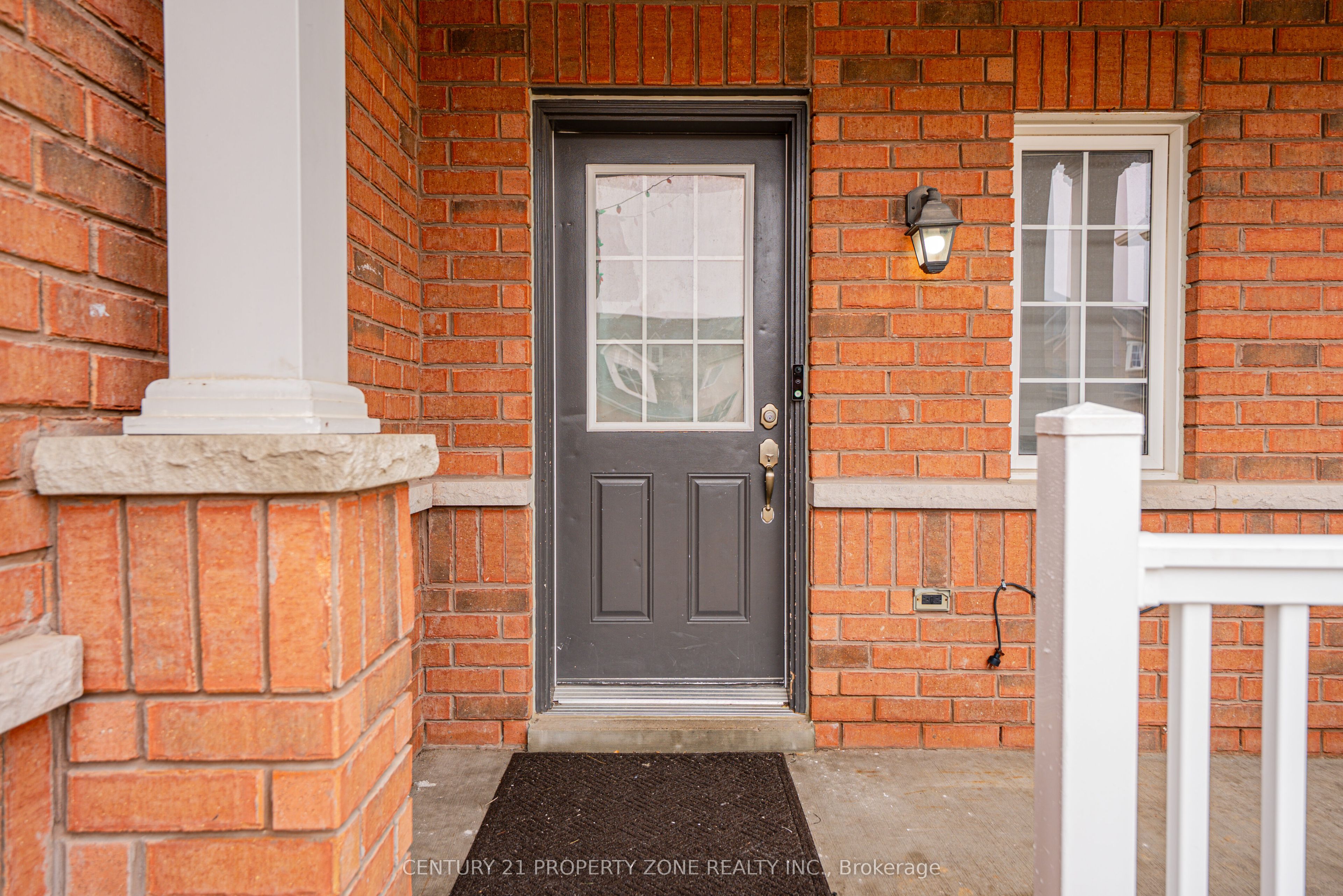 804 Ormond Drive Property Photo 3