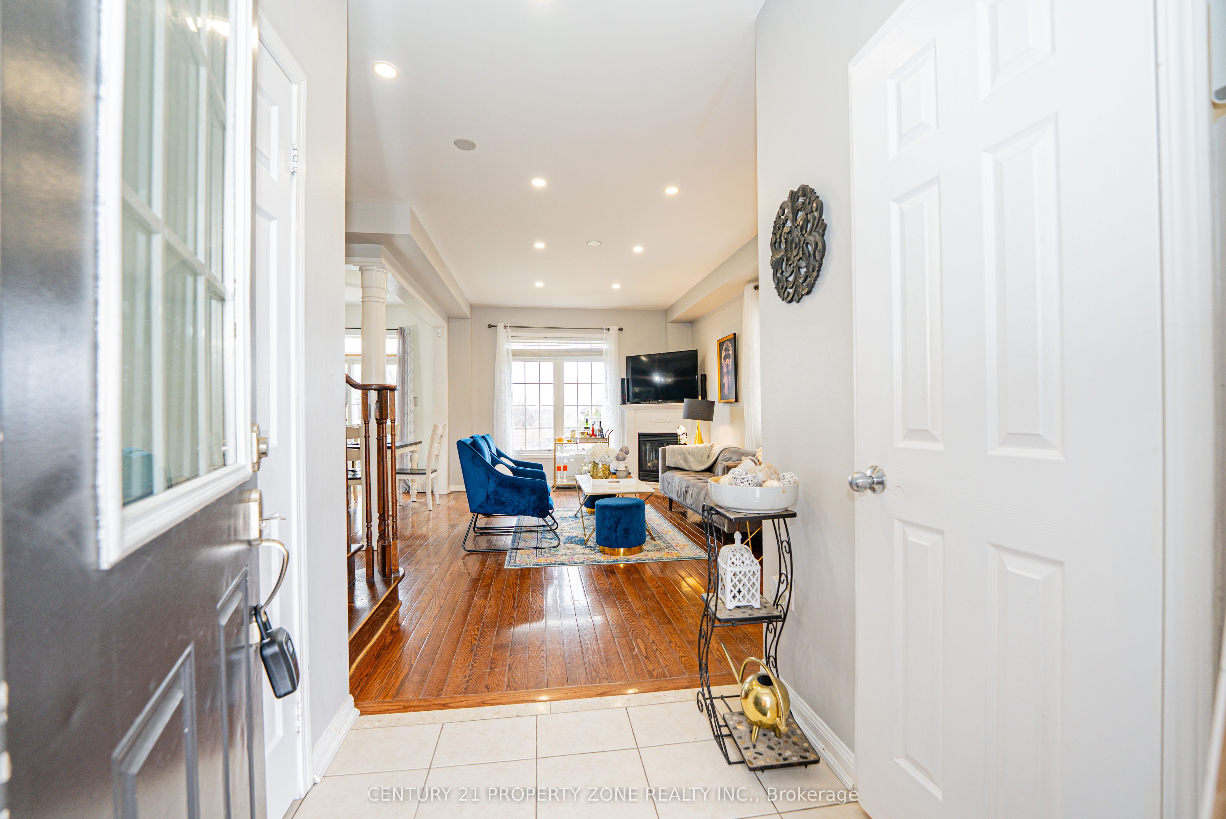 804 Ormond Drive Property Photo 4