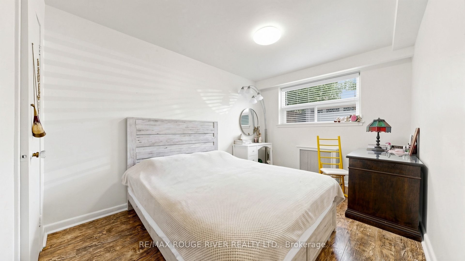 263 Oak Park Avenue Property Photo 10