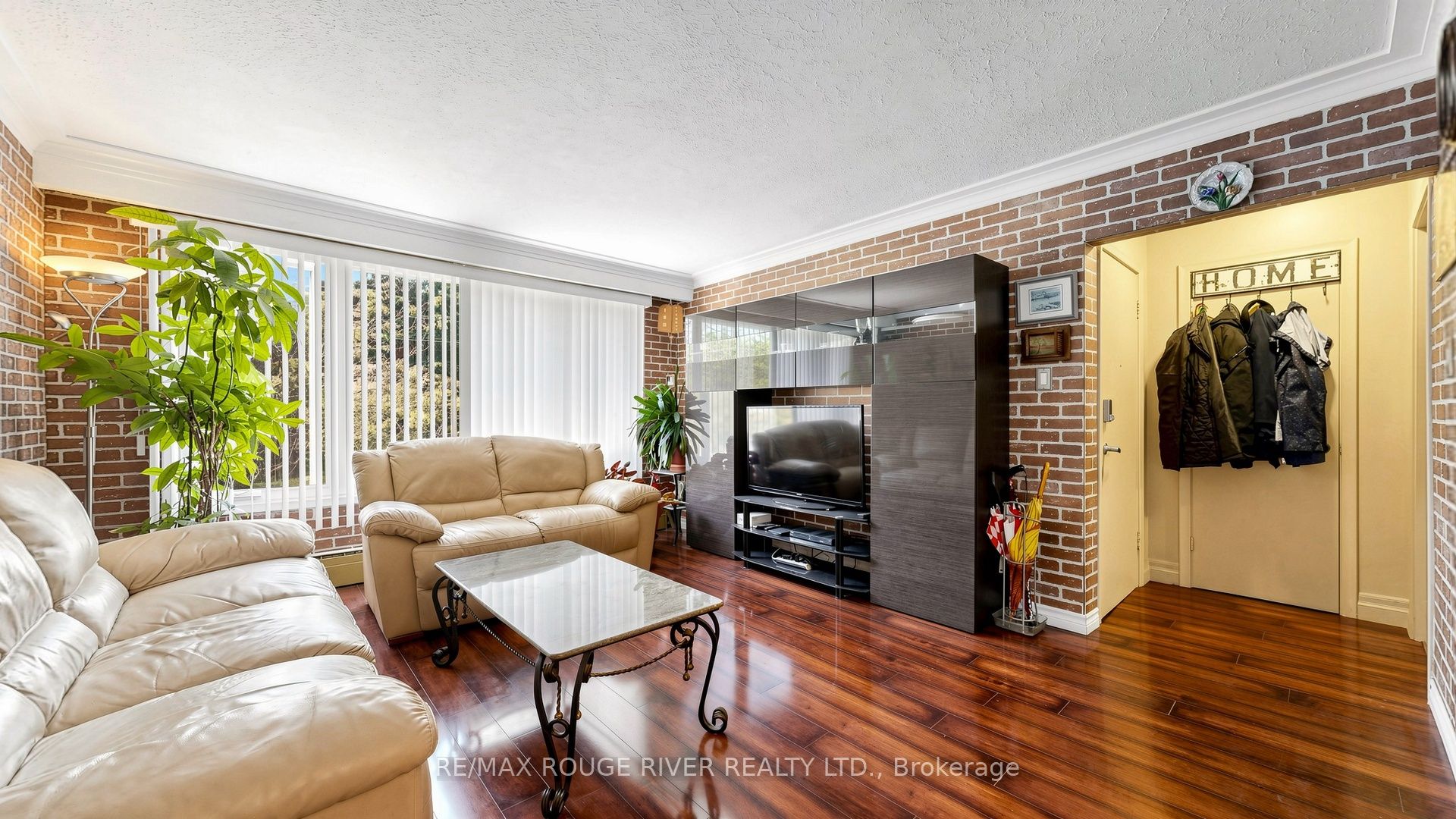 263 Oak Park Avenue Property Photo 16