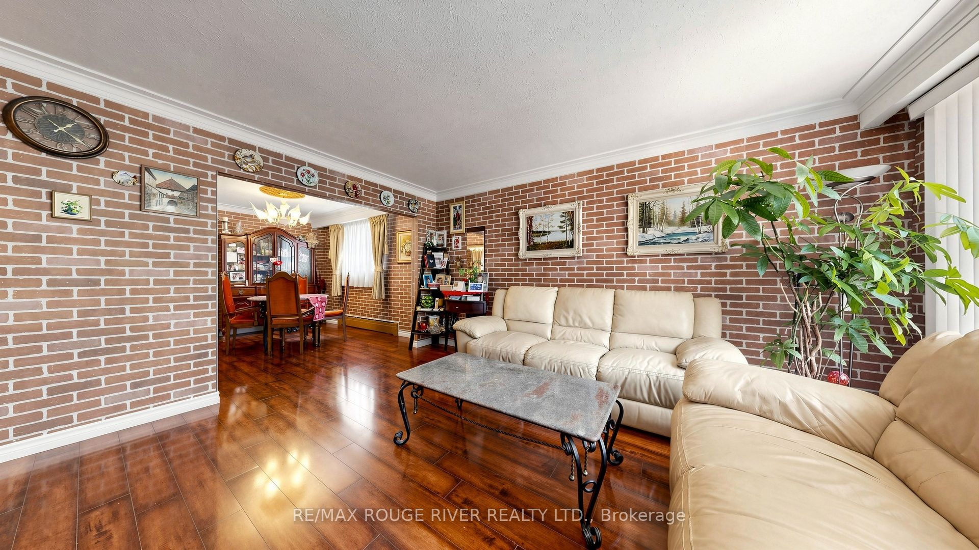 263 Oak Park Avenue Property Photo 17