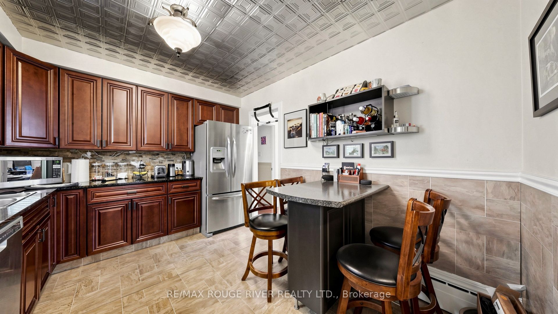 263 Oak Park Avenue Property Photo 32