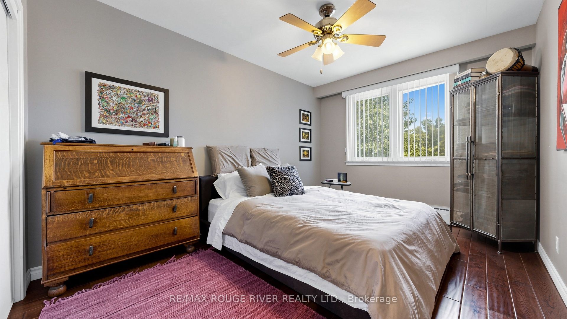 263 Oak Park Avenue Property Photo 33