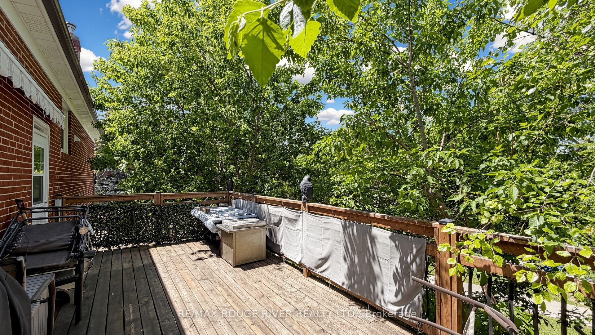 263 Oak Park Avenue Property Photo 38
