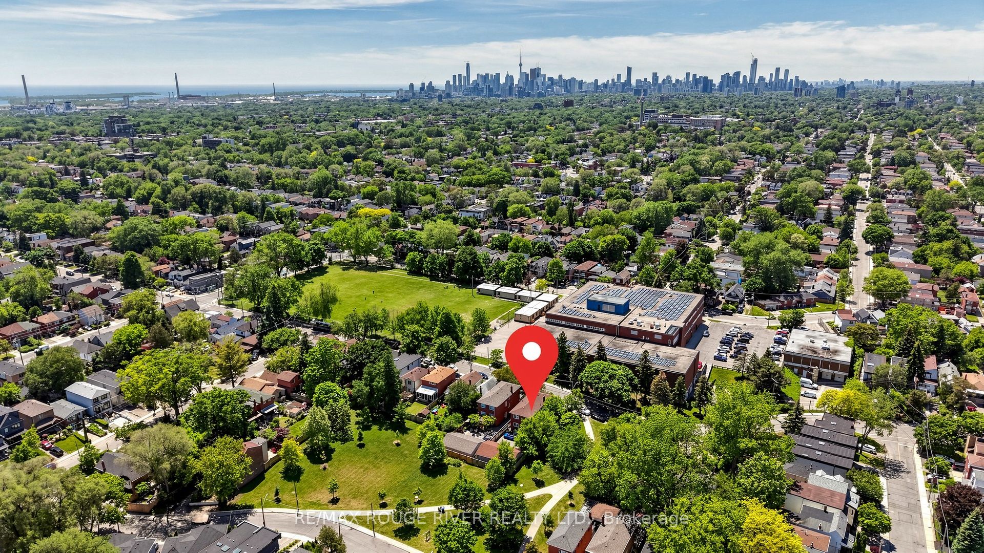263 Oak Park Avenue Property Photo 46