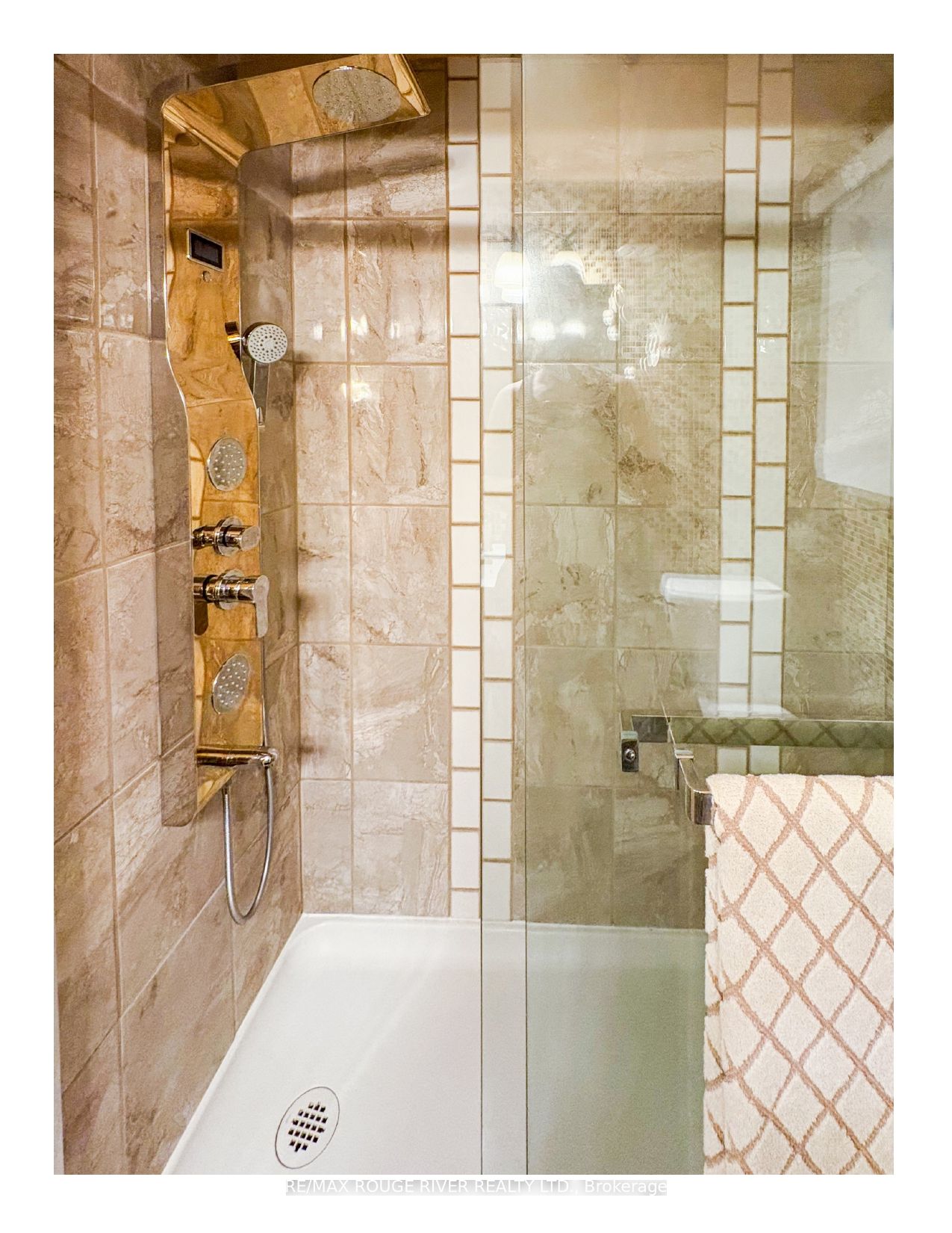 263 Oak Park Avenue Property Photo 47