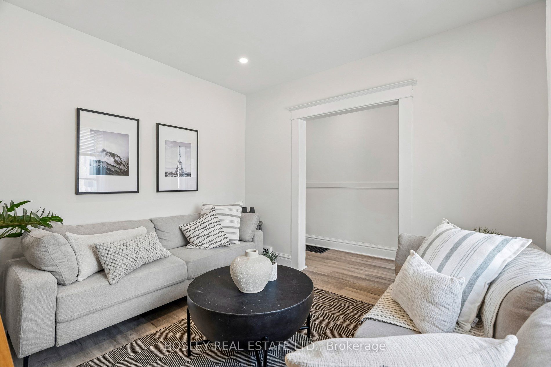 11 Pape Avenue Property Photo 6