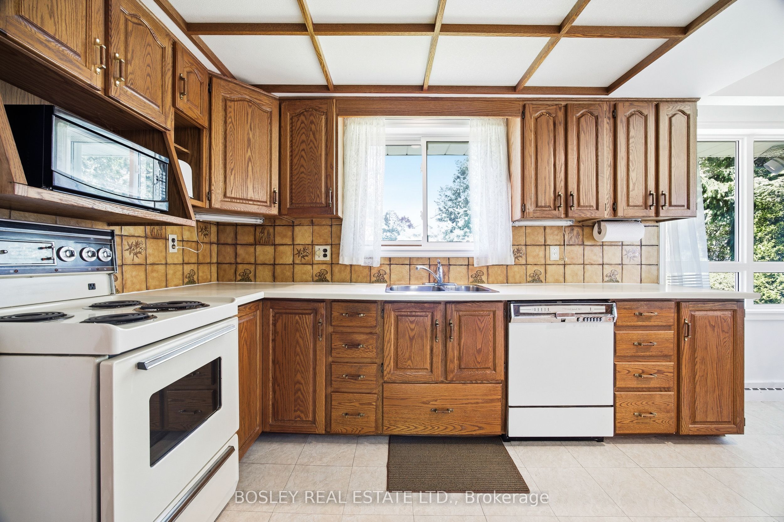 133 Sylvan Avenue Property Photo 17