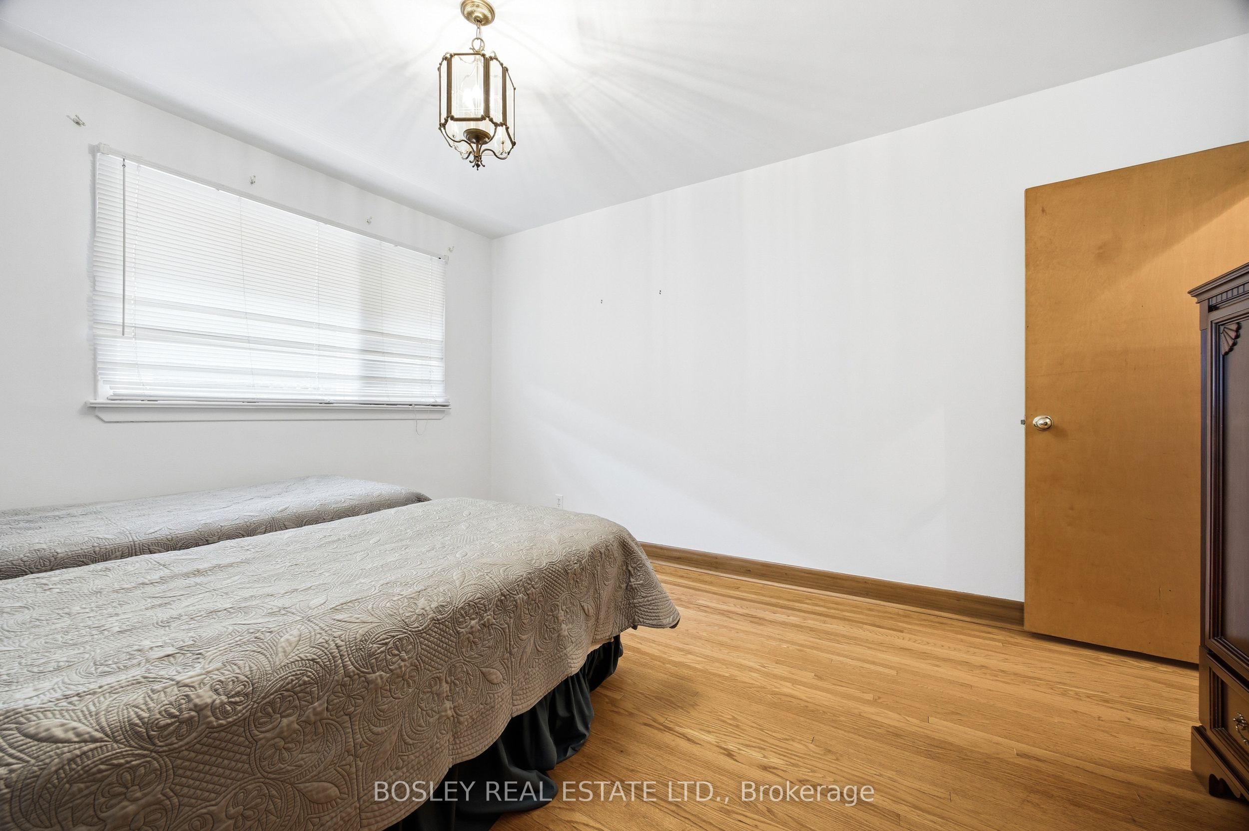133 Sylvan Avenue Property Photo 27